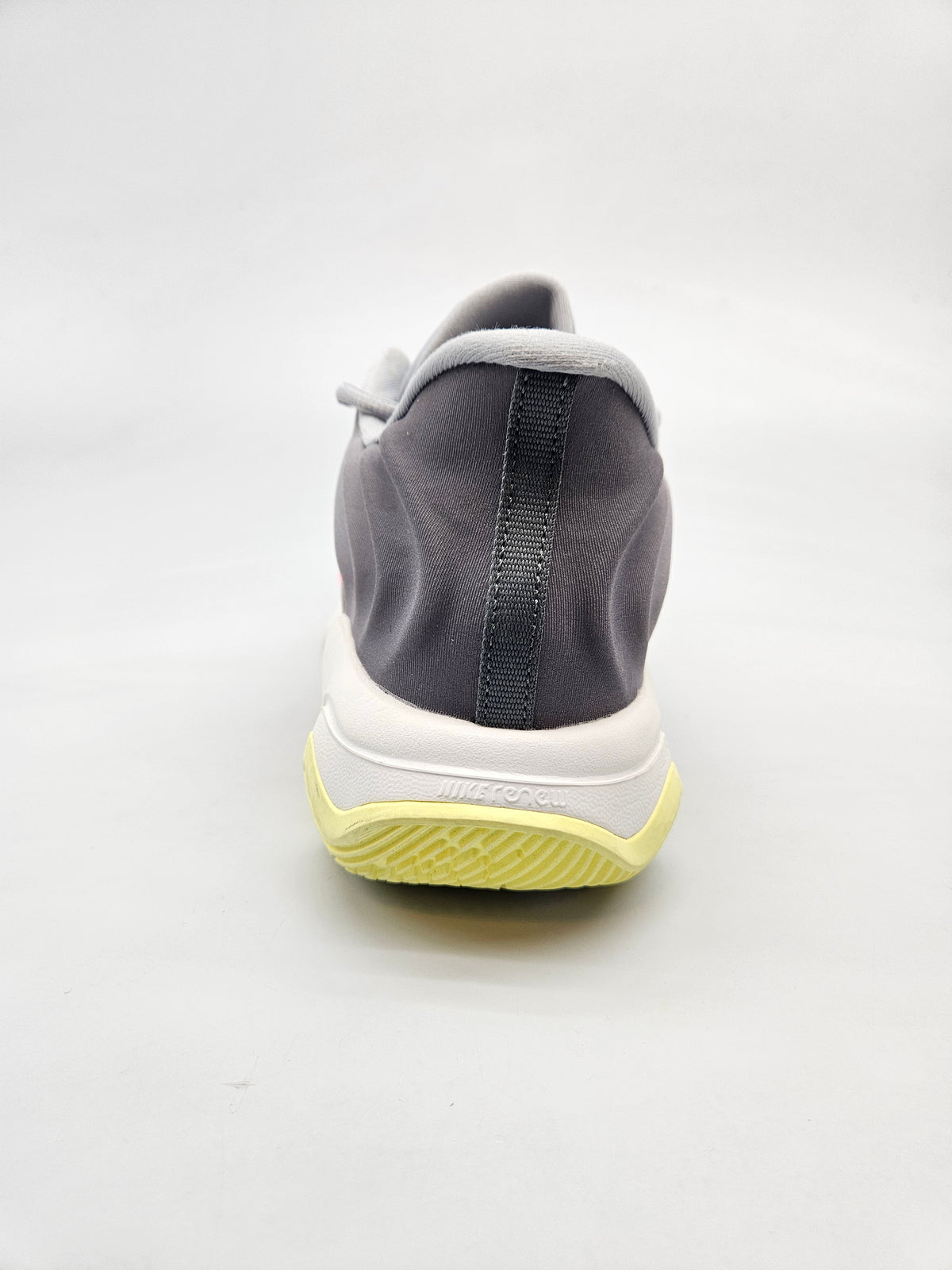 NIKE NOVI ORIGINAL PATIKI BR 45