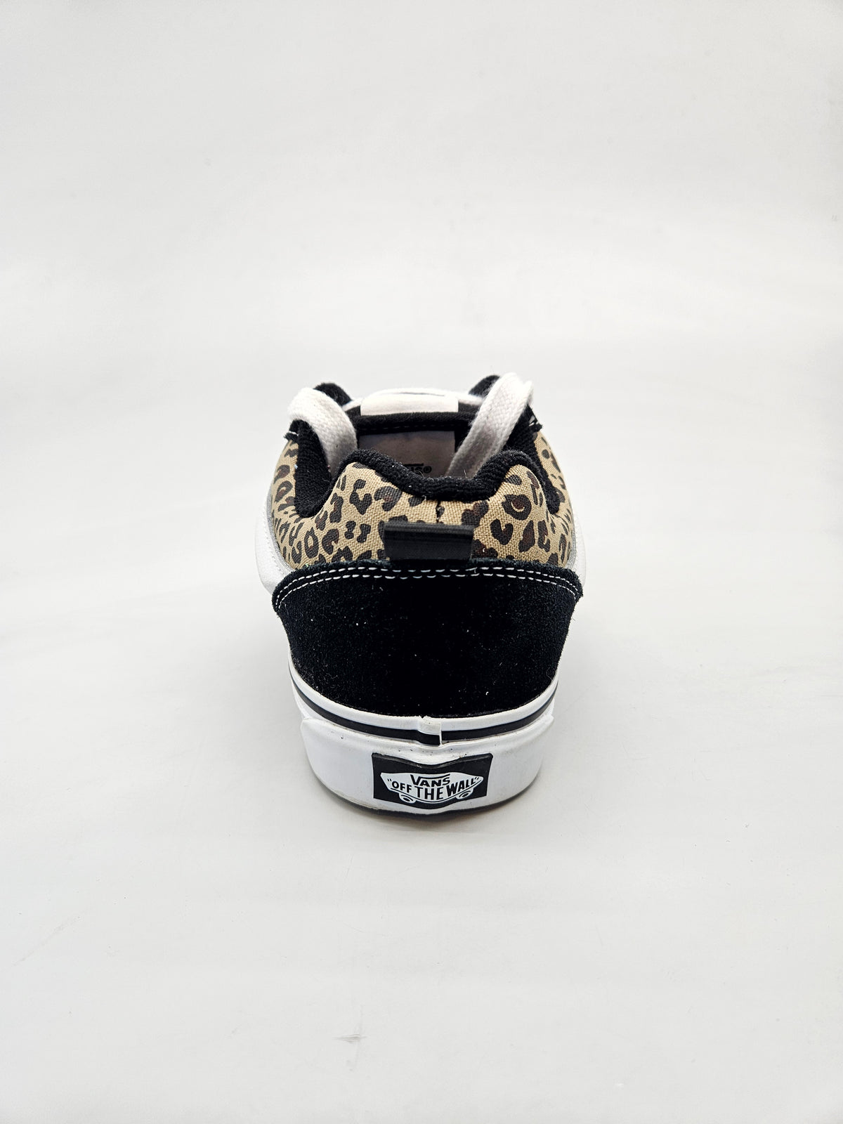 VANS NOVI ORIGINAL PATIKI BR 38
