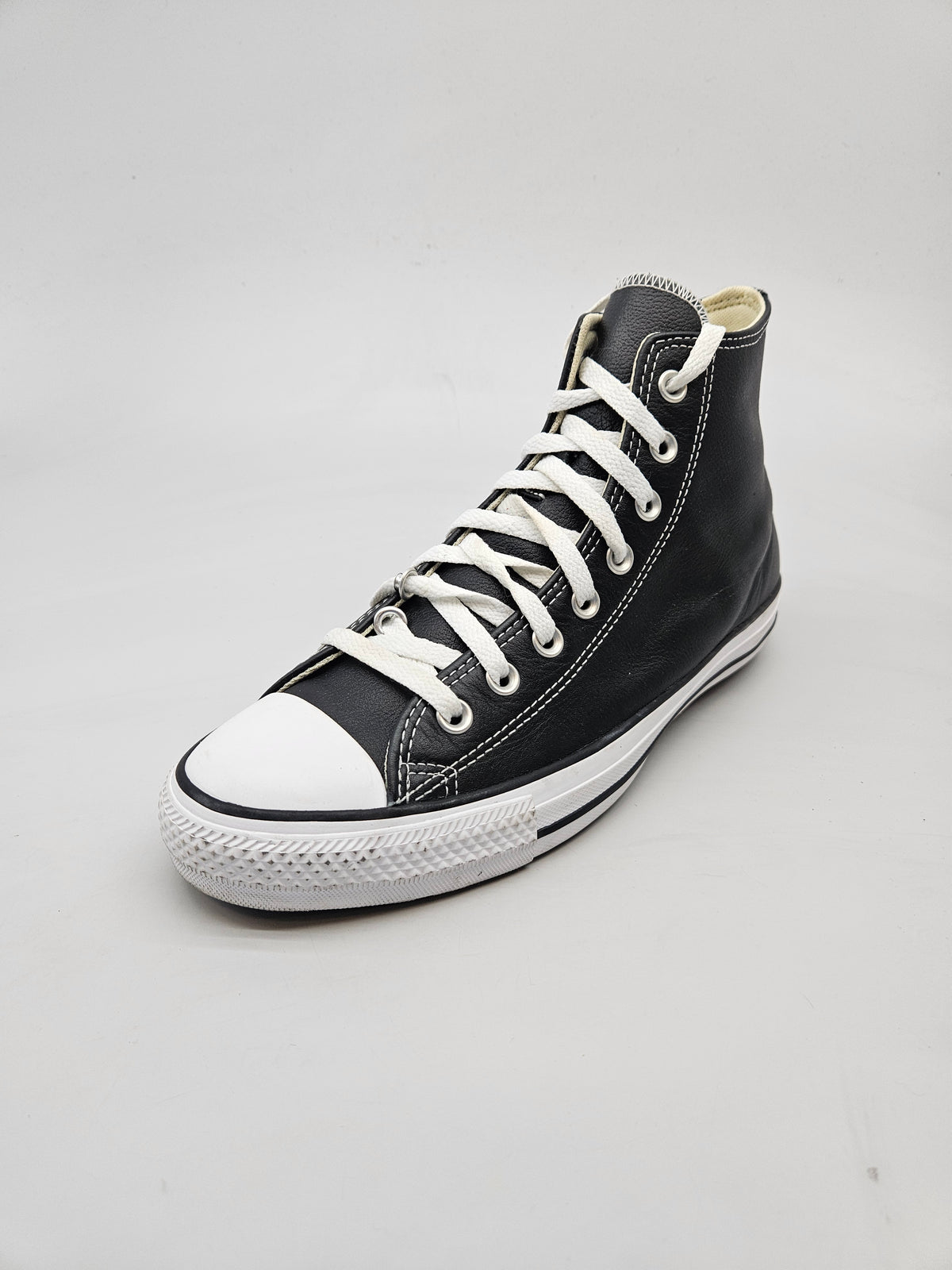 CONVERSE NOVI ORIGINAL PATIKI BR 42.5