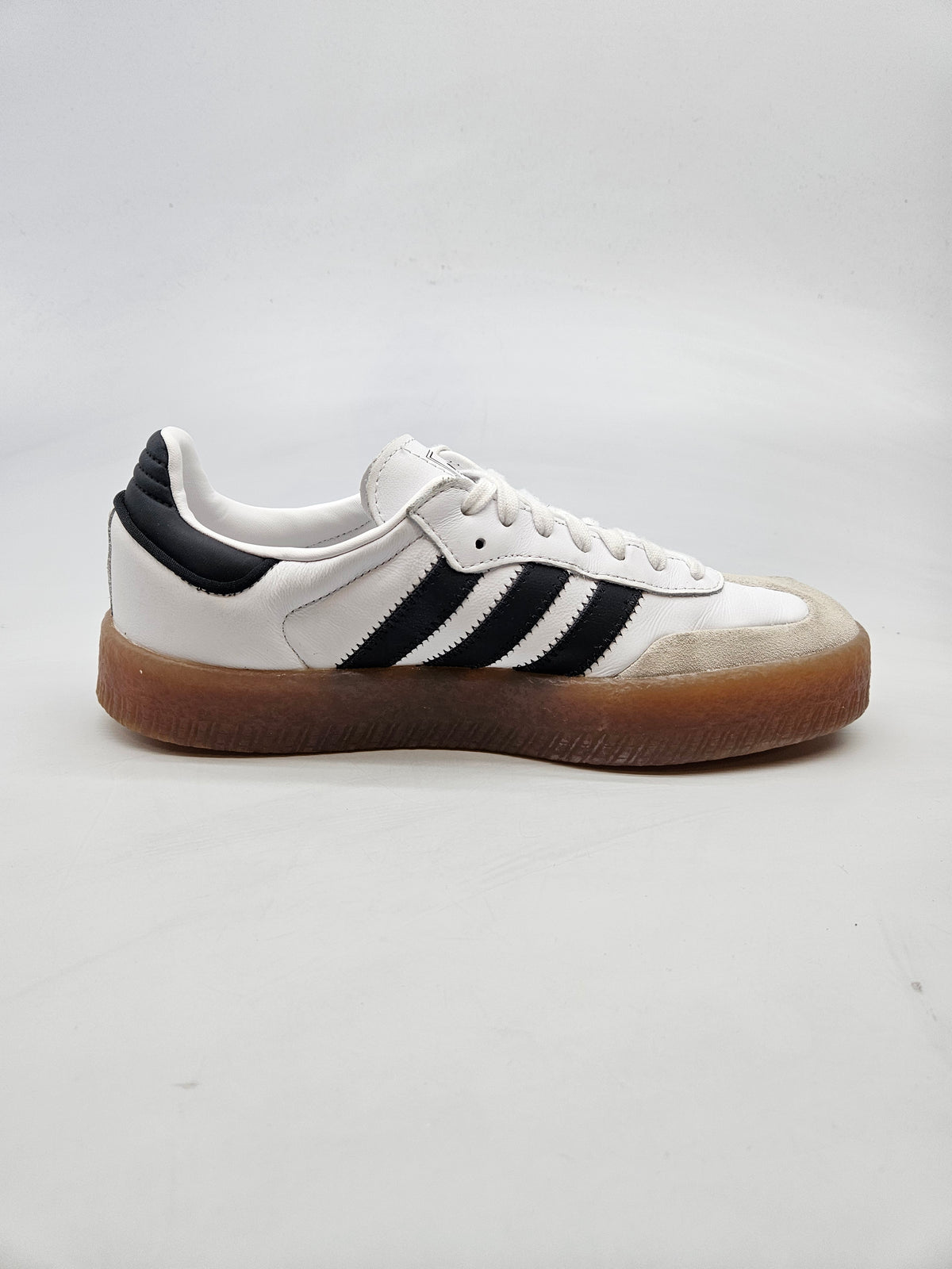 ADIDAS NOVI ORIGINAL PATIKI BR 41
