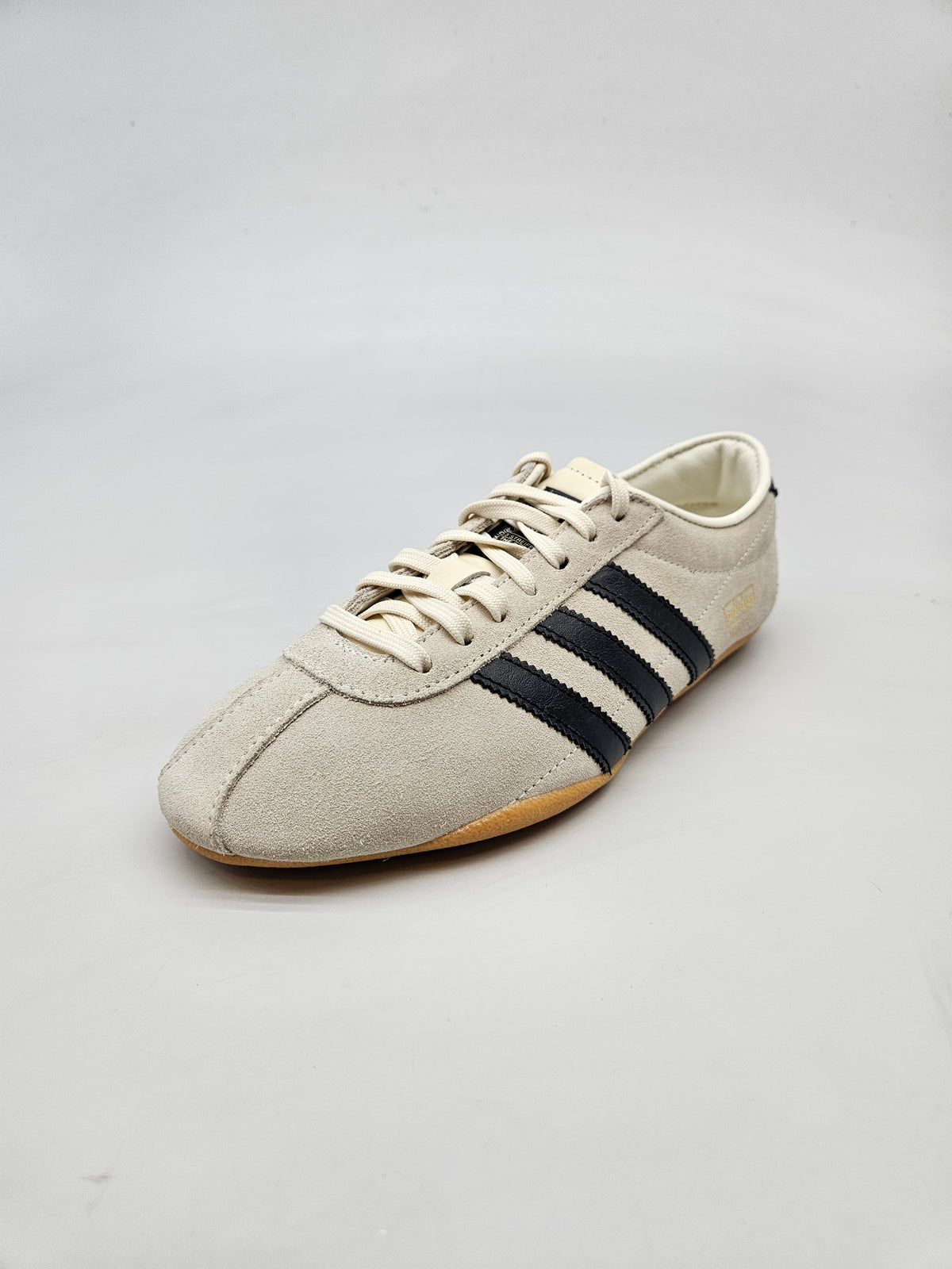 ADIDAS NOVI ORIGINAL PATIKI BR 38