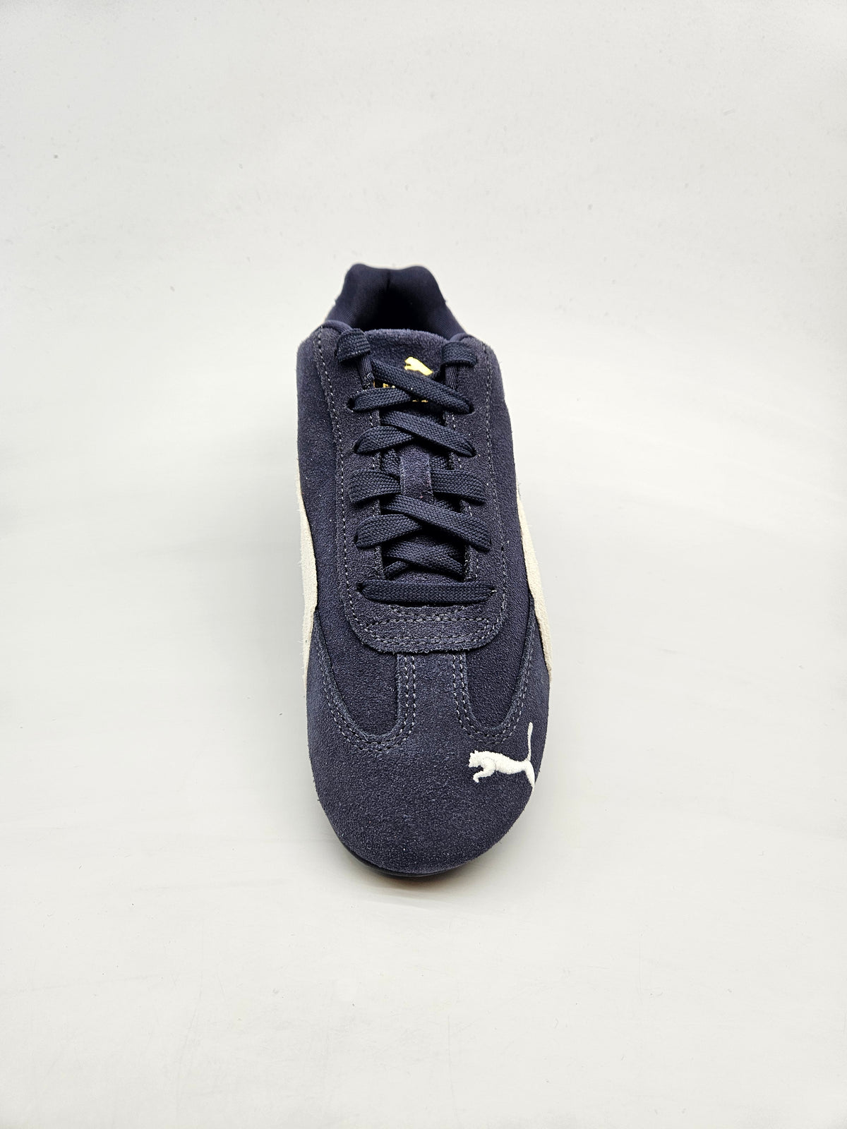 PUMA NOVI ORIGINAL PATIKI BR 37