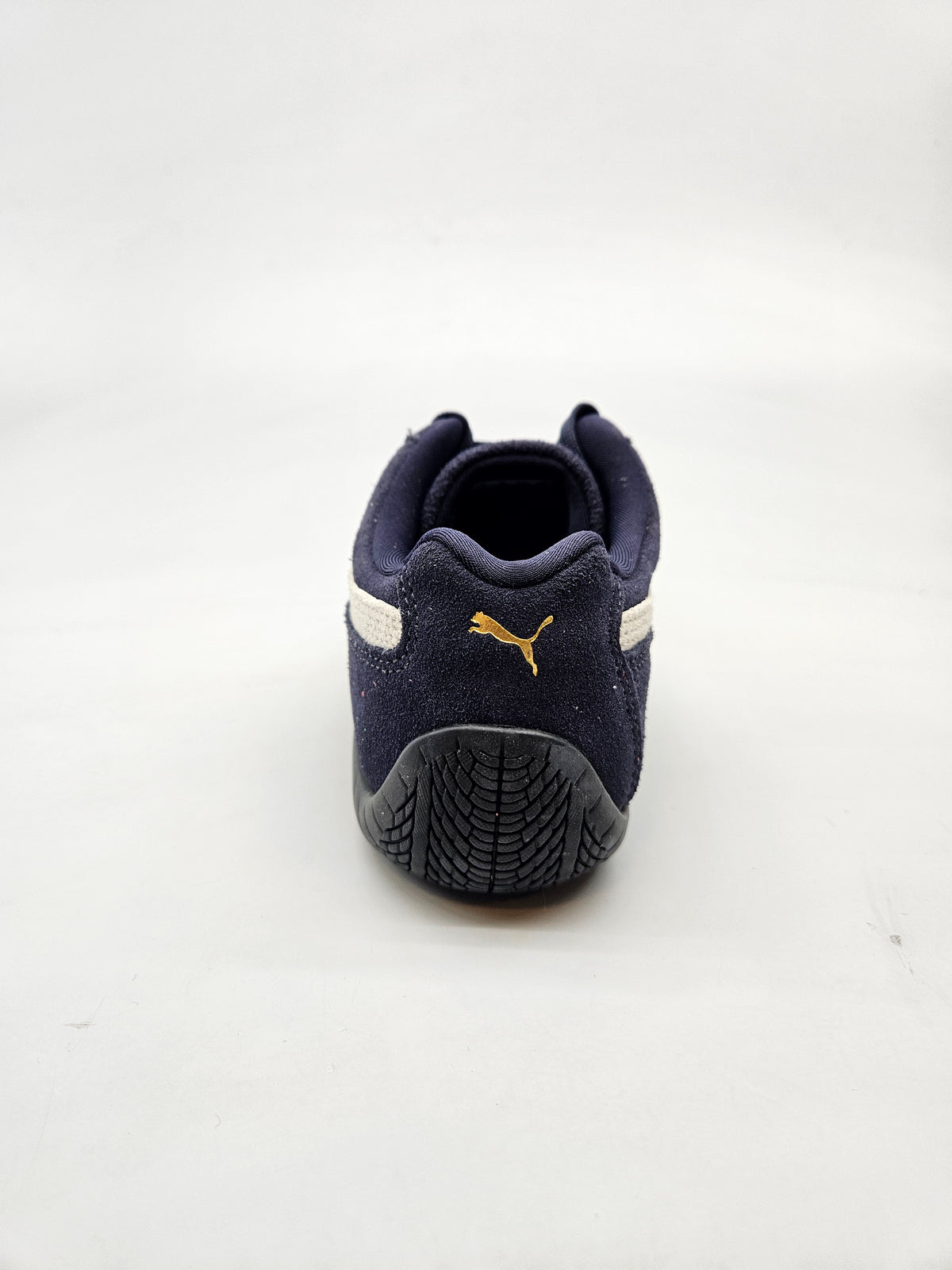 PUMA NOVI ORIGINAL PATIKI BR 37