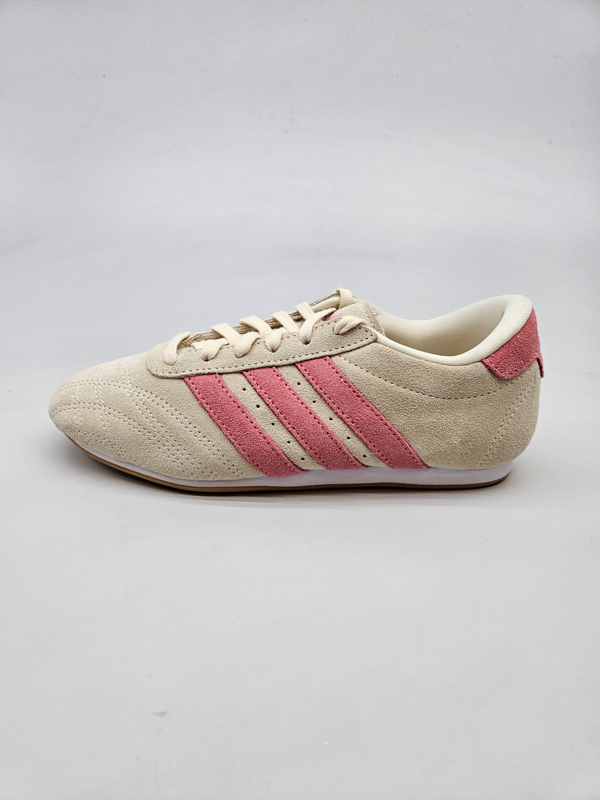 ADIDAS NOVI ORIGINAL PATIKI BR 37