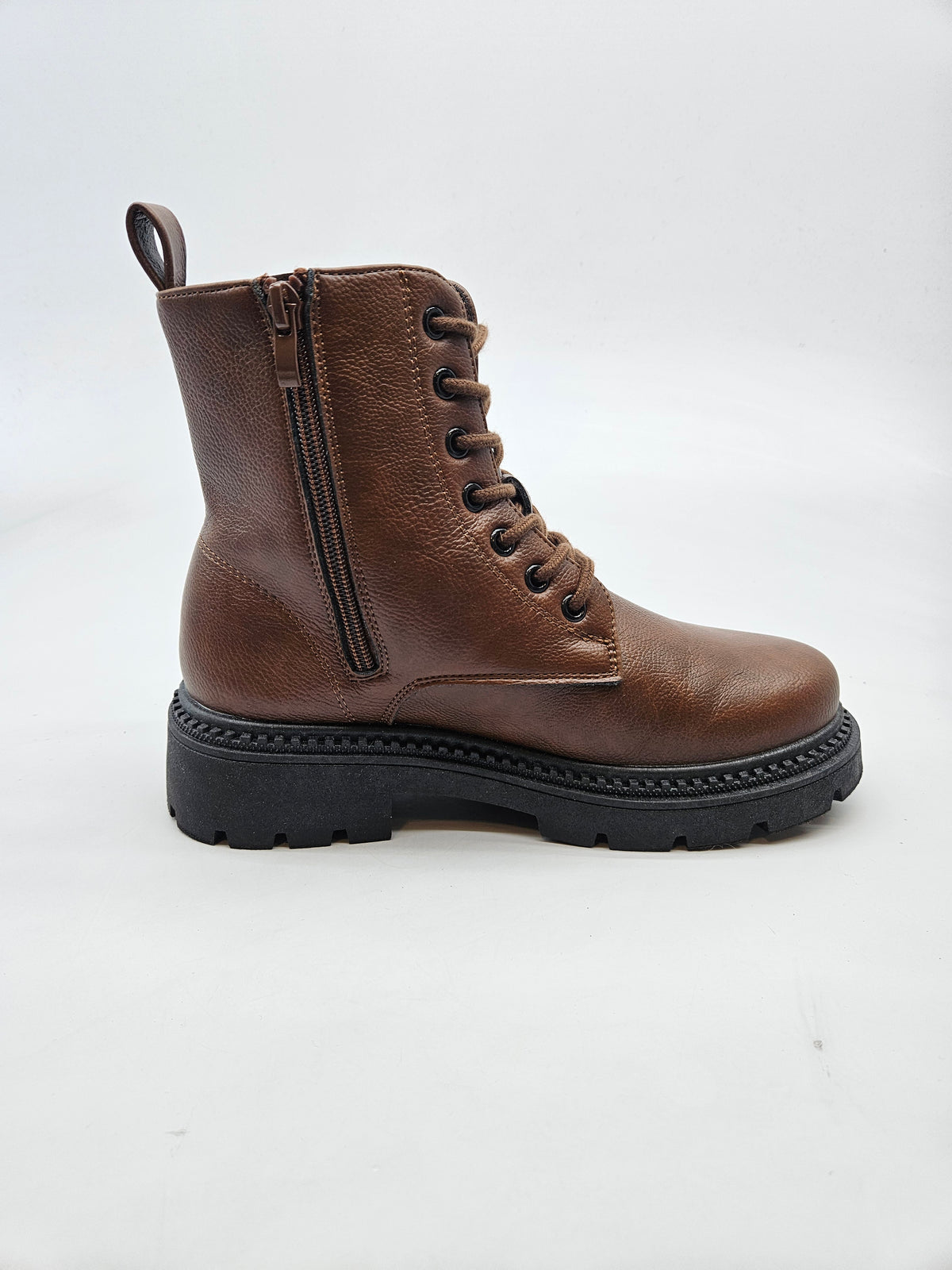ANNA FIELD ORIGINAL CIZMI BR 38