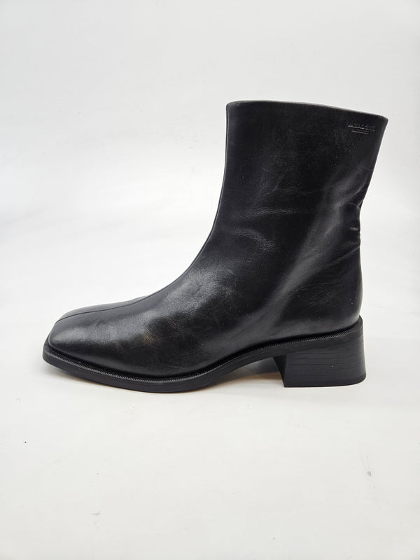 VAGABOND NOVI ORIGINAL CIZMI BR 37
