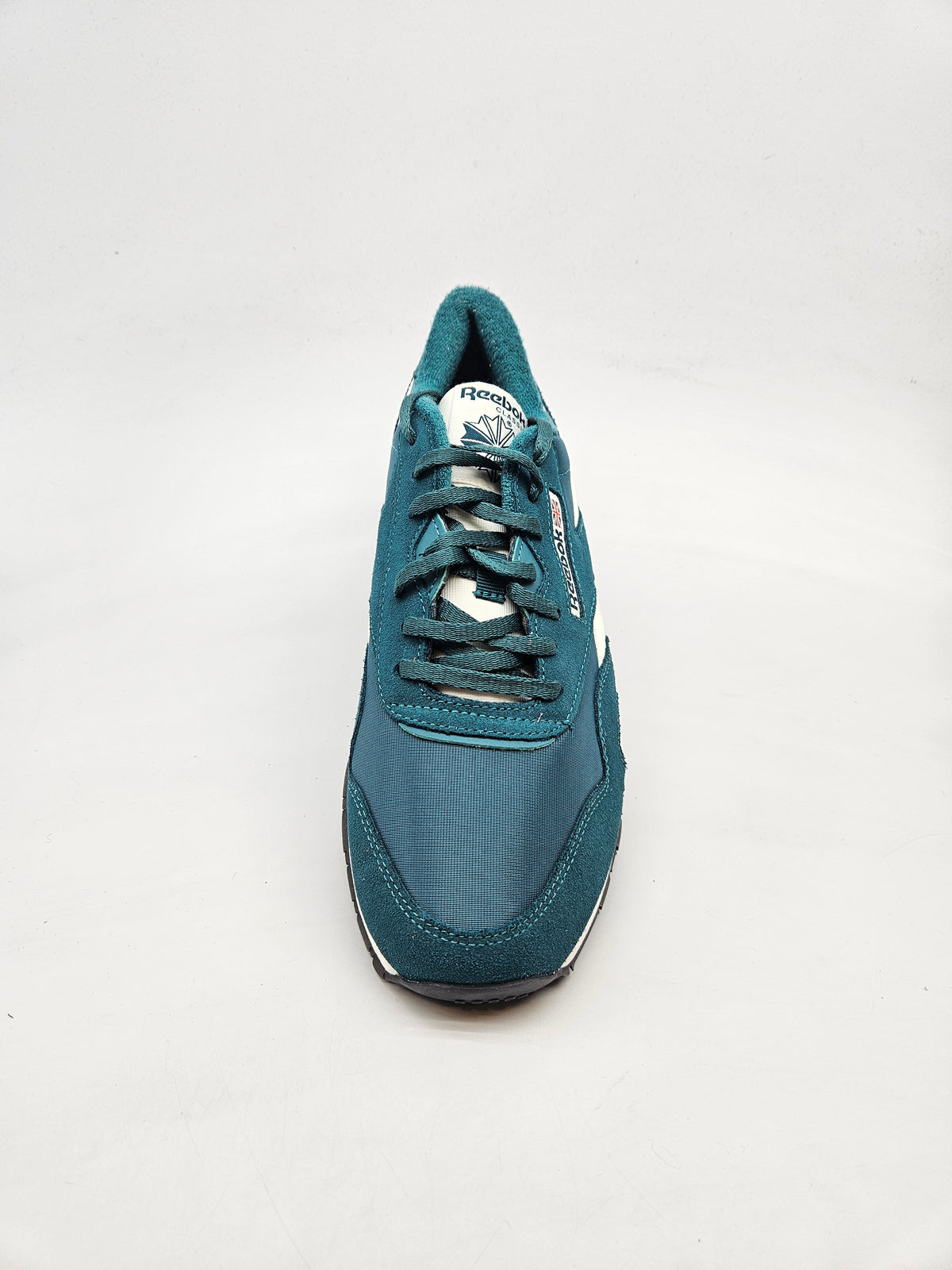 REEBOK NOVI ORIGINAL PATIKI BR 42