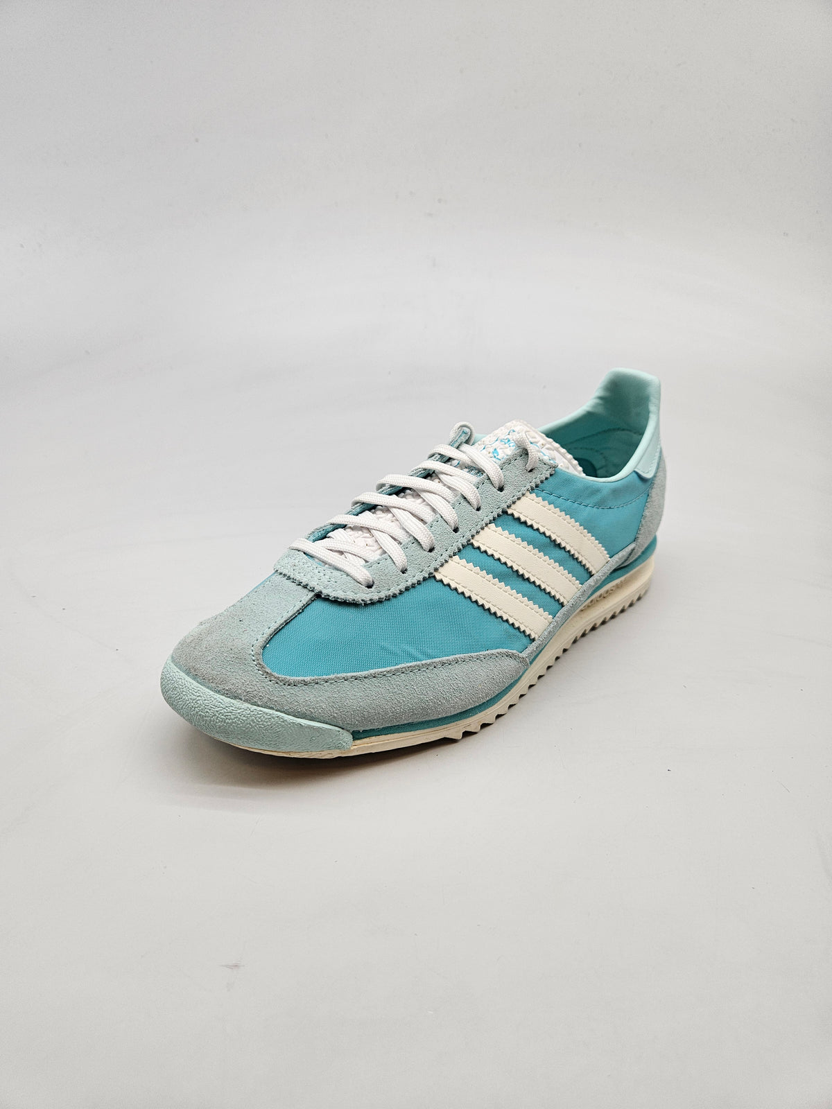ADIDAS NOVI ORIGINAL PATIKI BR 39