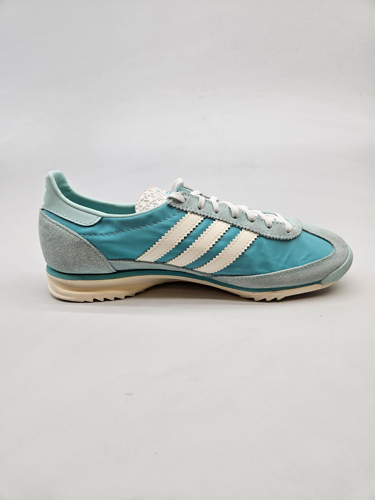ADIDAS NOVI ORIGINAL PATIKI BR 39