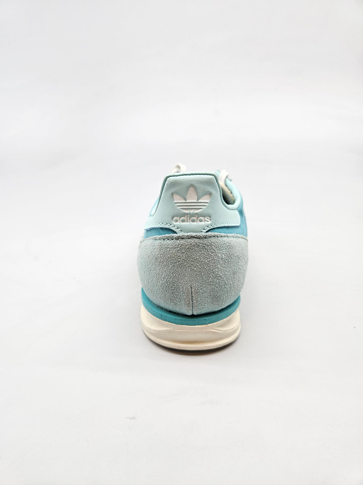 ADIDAS NOVI ORIGINAL PATIKI BR 39