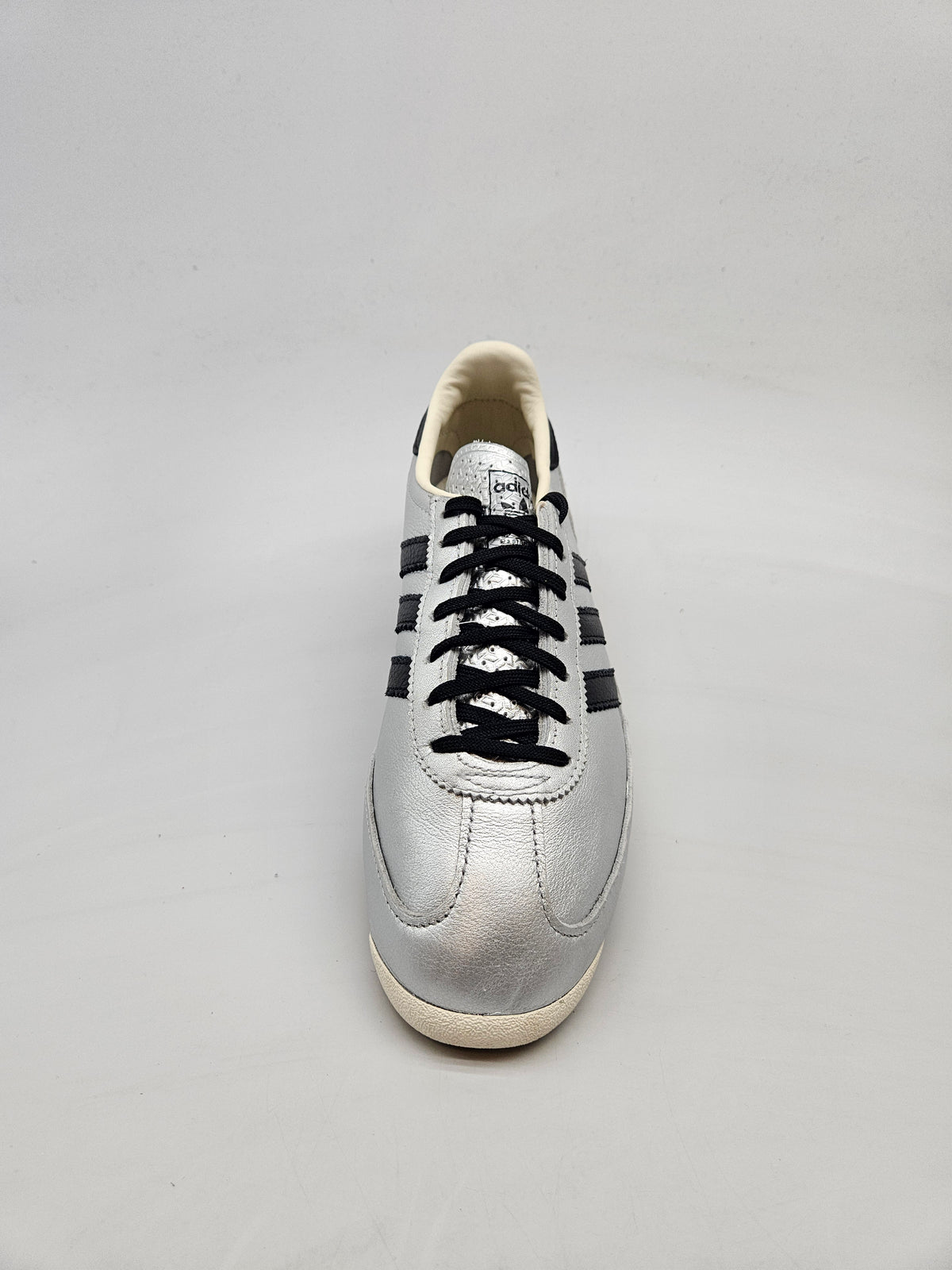 ADIDAS NOVI ORIGINAL PATIKI BR 40