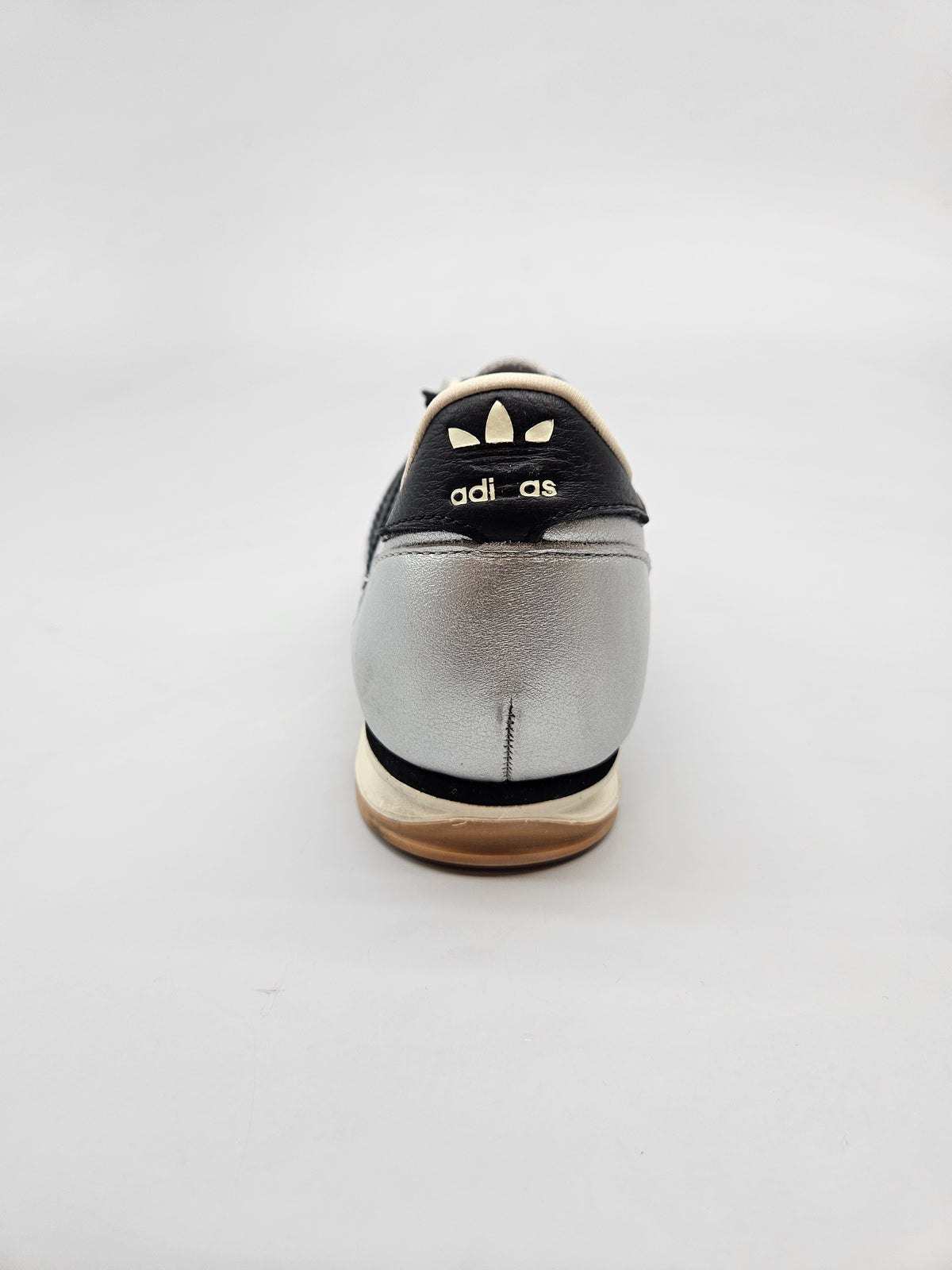 ADIDAS NOVI ORIGINAL PATIKI BR 40