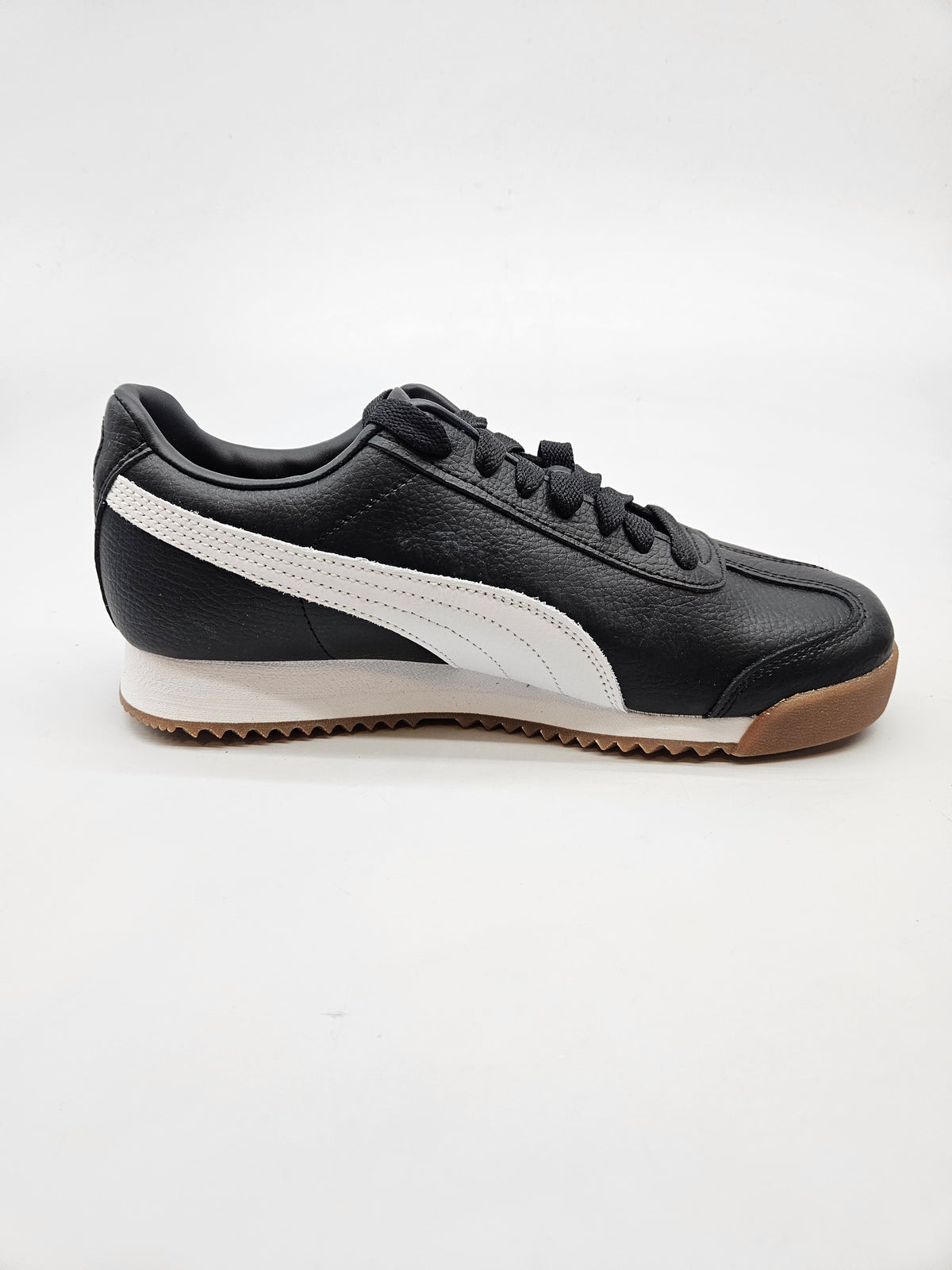 PUMA NOVI ORIGINAL PATIKI BR 38.5
