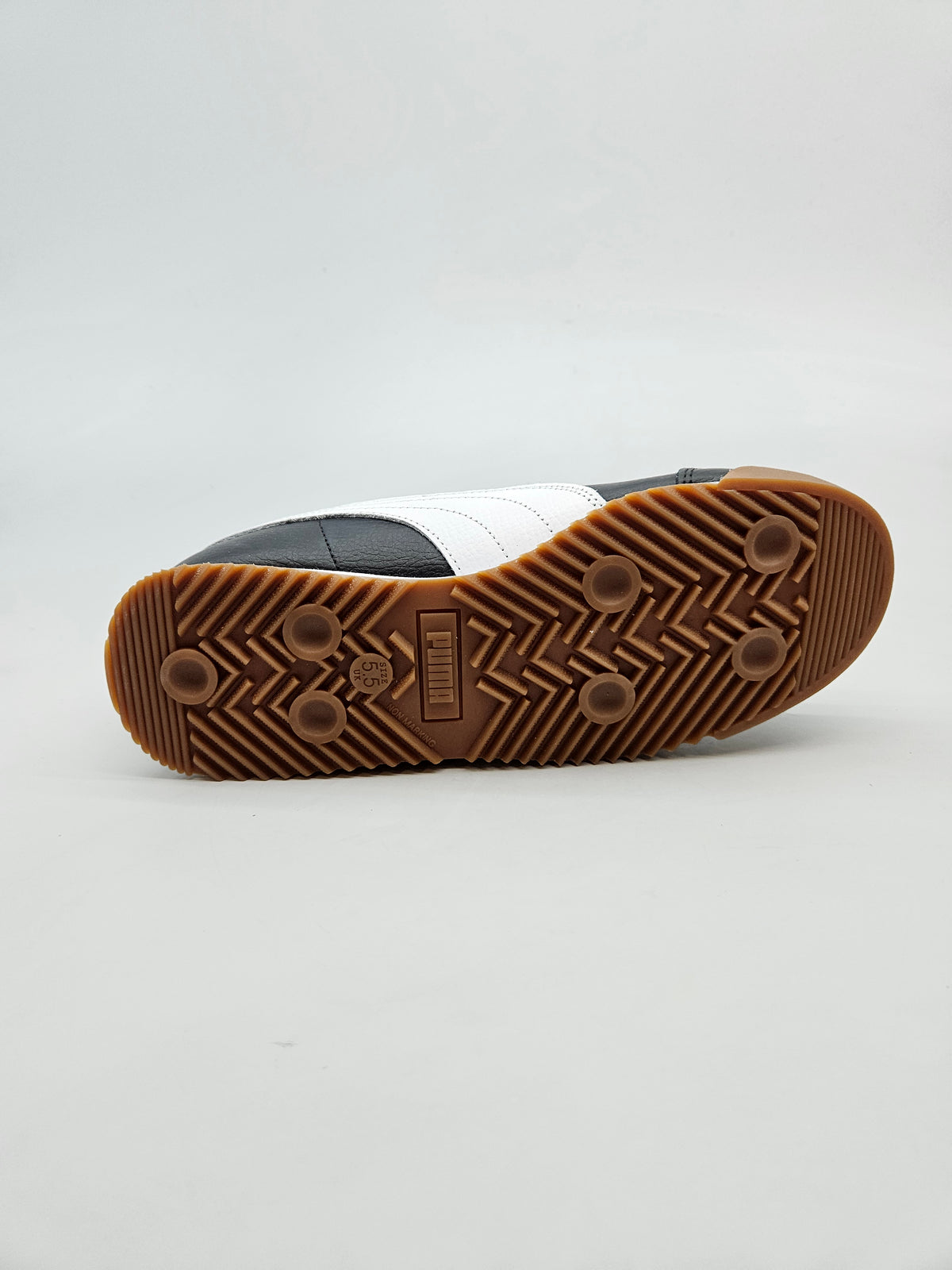 PUMA NOVI ORIGINAL PATIKI BR 38.5