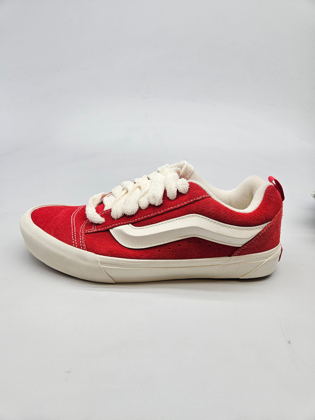 VANS NOVI ORIGINAL PATIKI BR 42