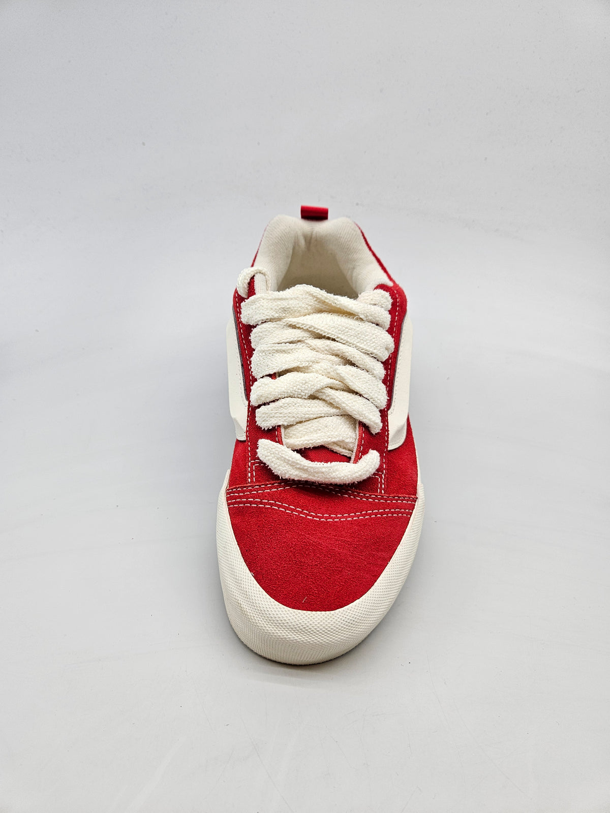 VANS NOVI ORIGINAL PATIKI BR 42