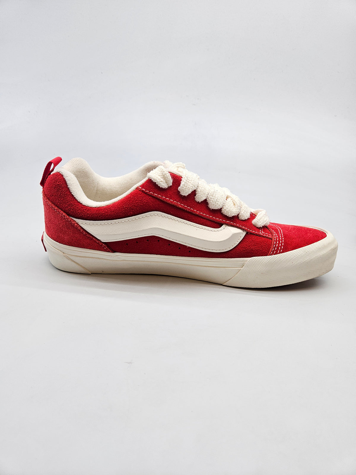 VANS NOVI ORIGINAL PATIKI BR 42