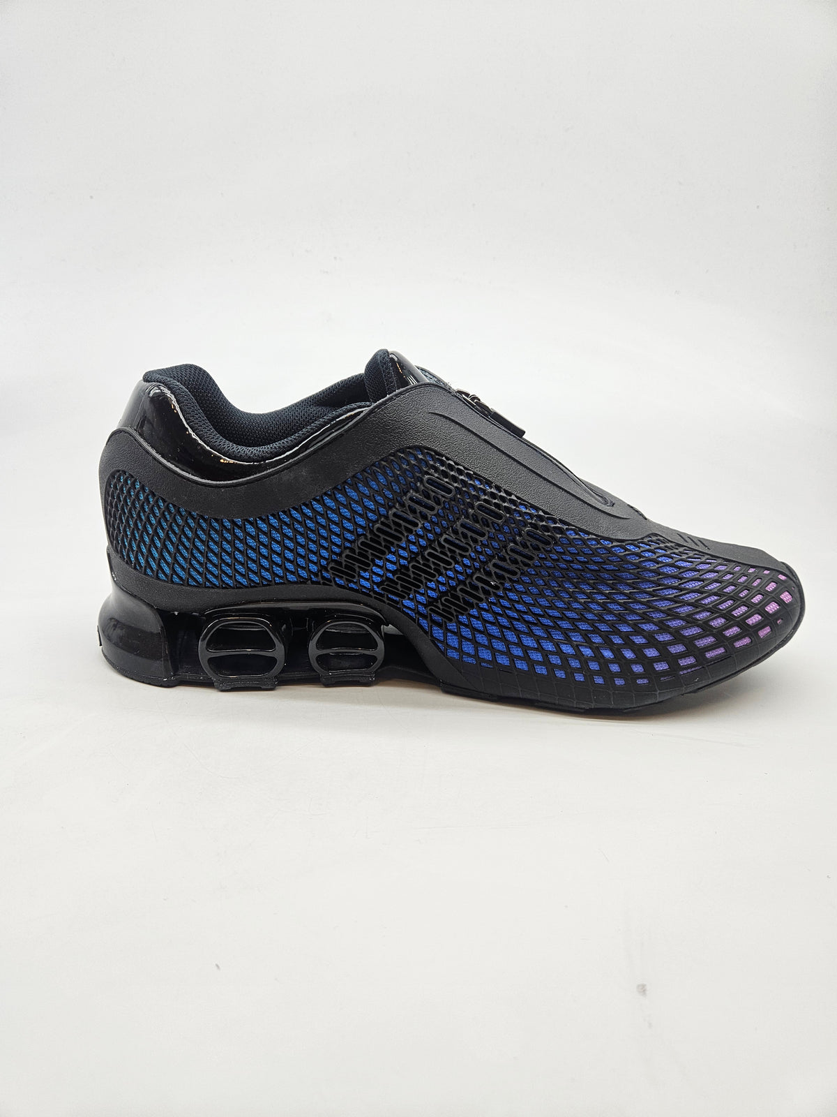 ADIDAS NOVI ORIGINAL PATIKI BR 44