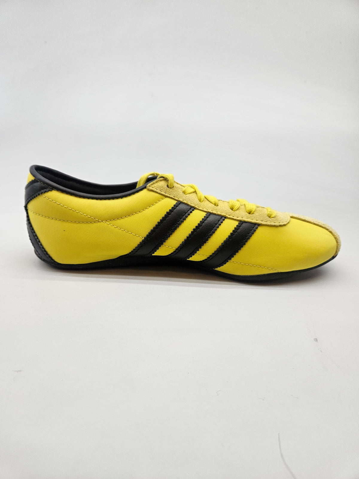 ADIDAS NOVI ORIGINAL PATIKI BR 37