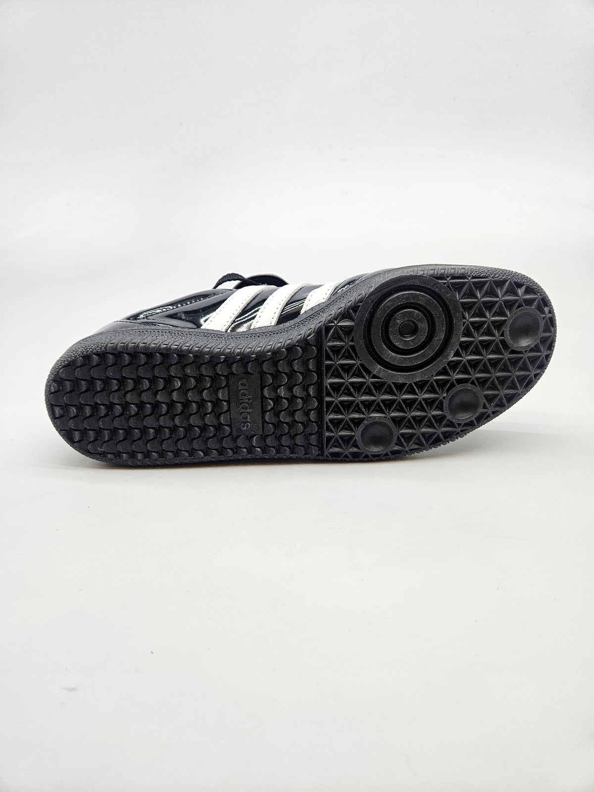 ADIDAS NOVI ORIGINAL PATIKI BR 38.5