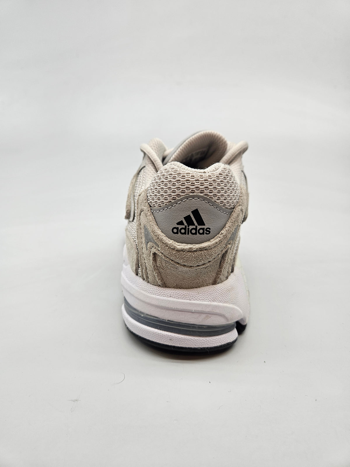 ADIDAS NOVI ORIGINAL PATIKI BR 35