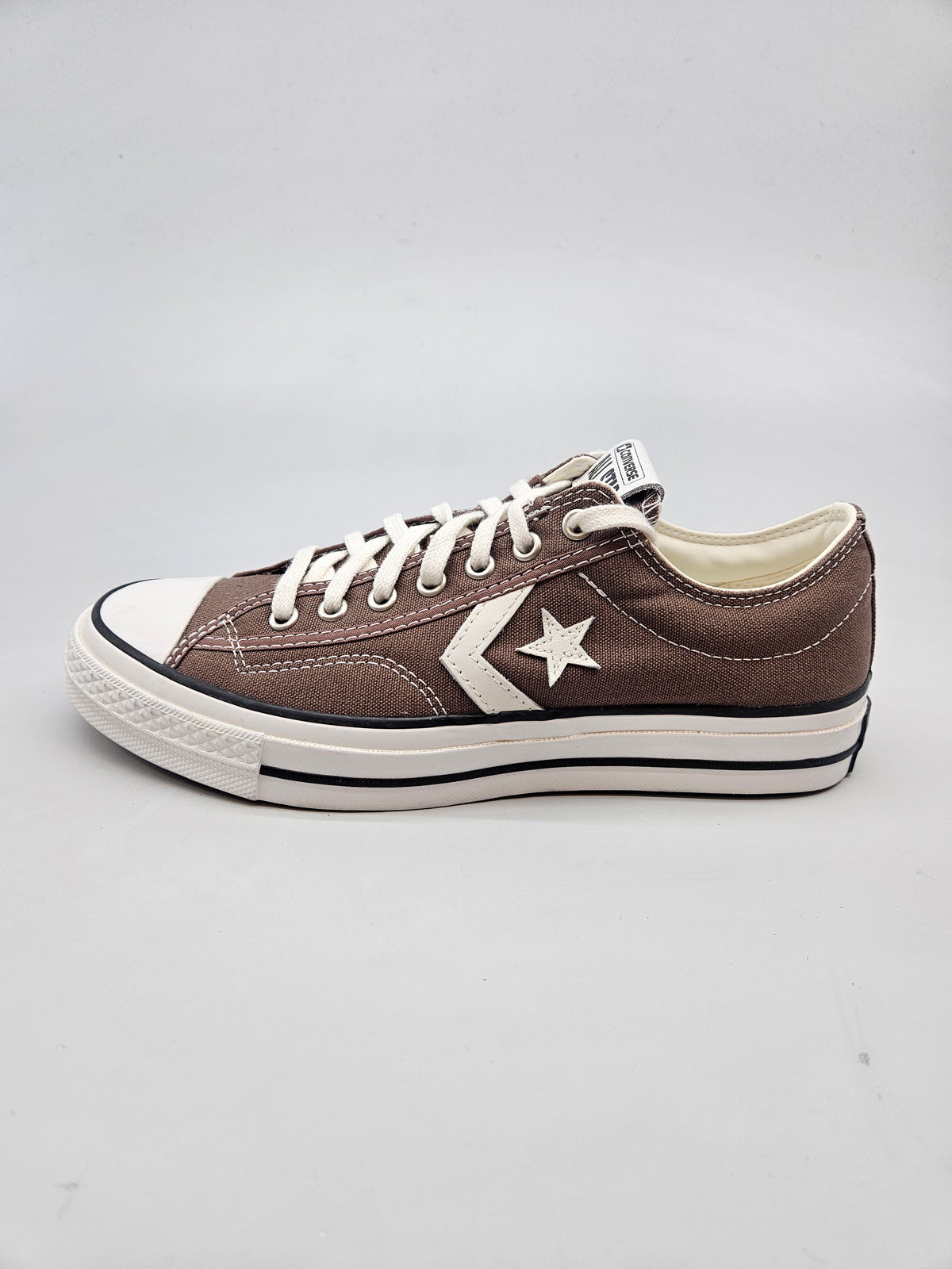 CONVERSE NOVI ORIGINAL PATIKI BR 40.5