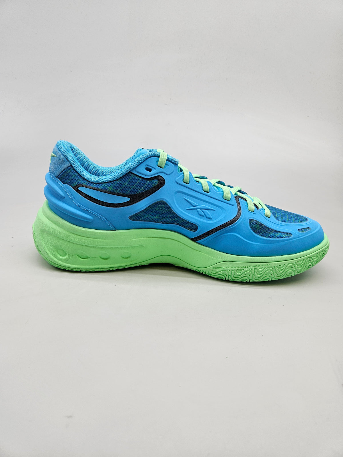 REEBOK NOVI ORIGINAL PATIKI BR 42