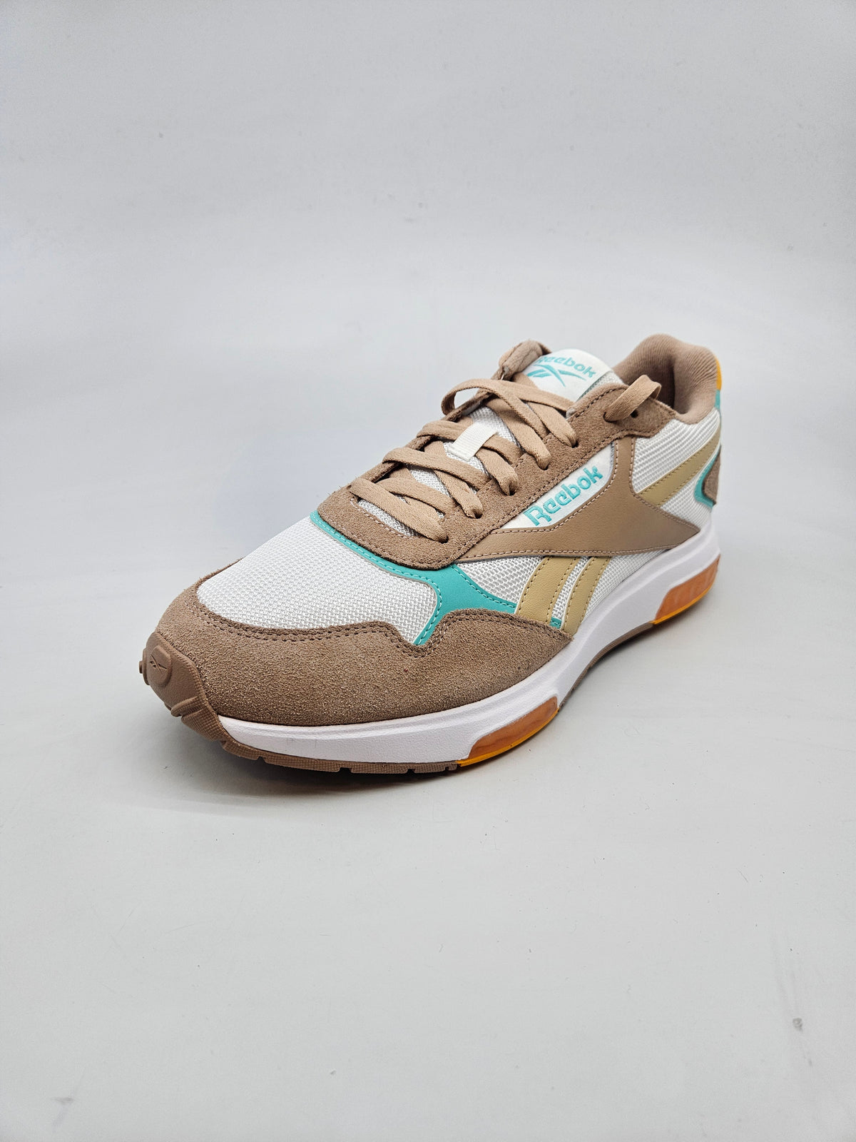 REEBOK NOVI ORIGINAL PATIKI BR 42