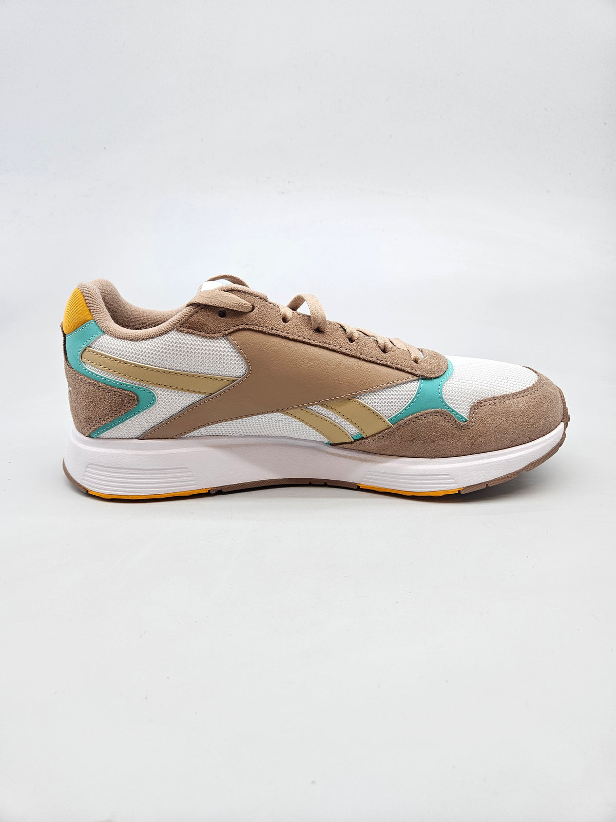 REEBOK NOVI ORIGINAL PATIKI BR 42