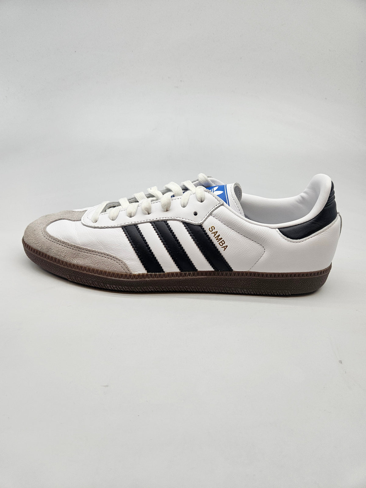 ADIDAS NOVI ORIGINAL PATIKI BR 46