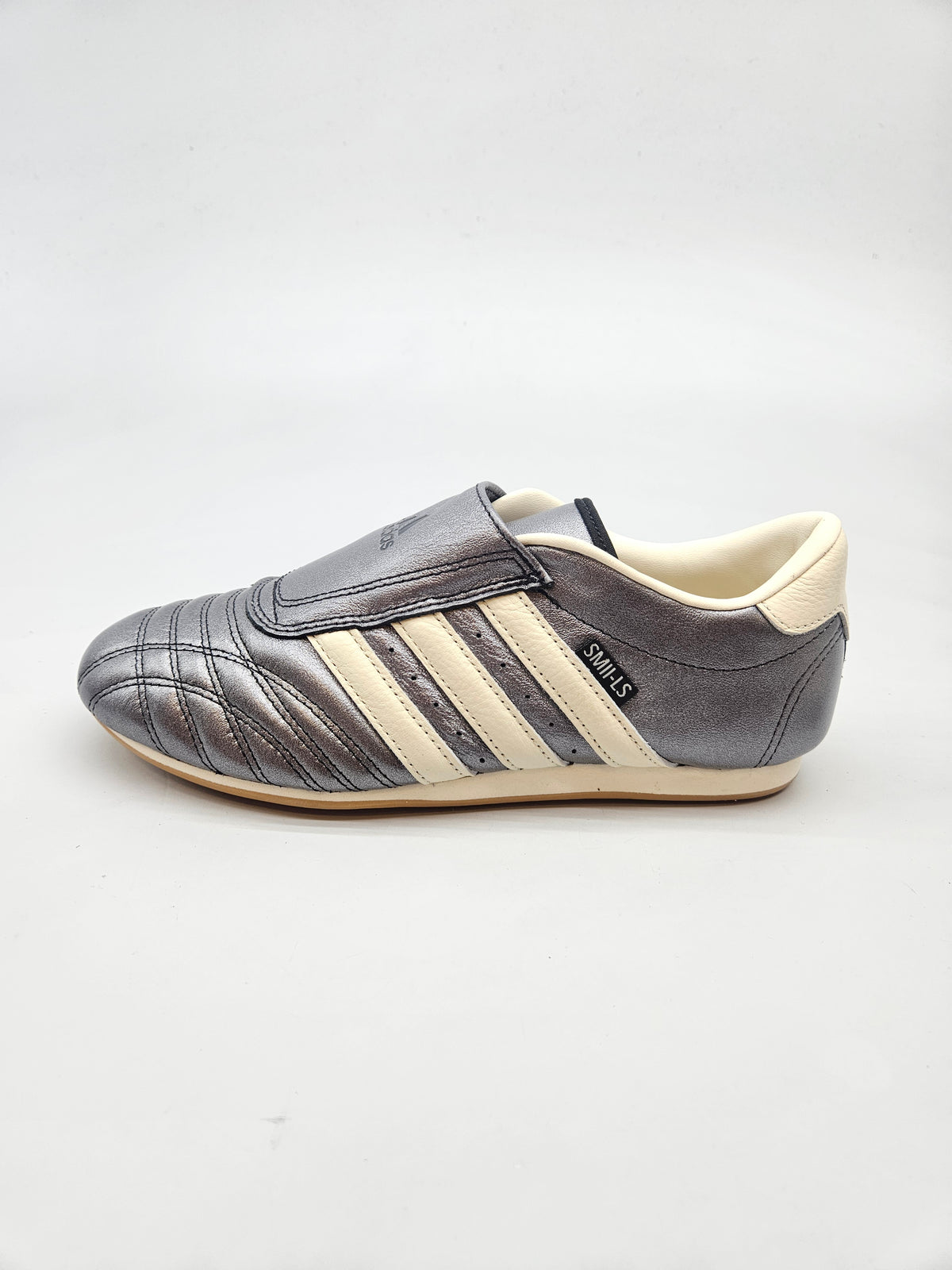 ADIDAS NOVI ORIGINAL PATIKI BR 37