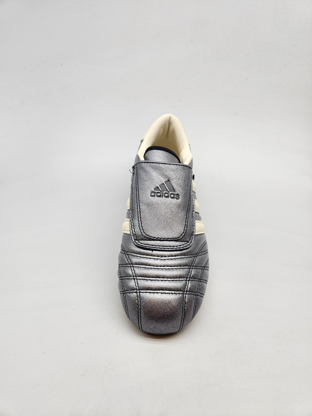 ADIDAS NOVI ORIGINAL PATIKI BR 37