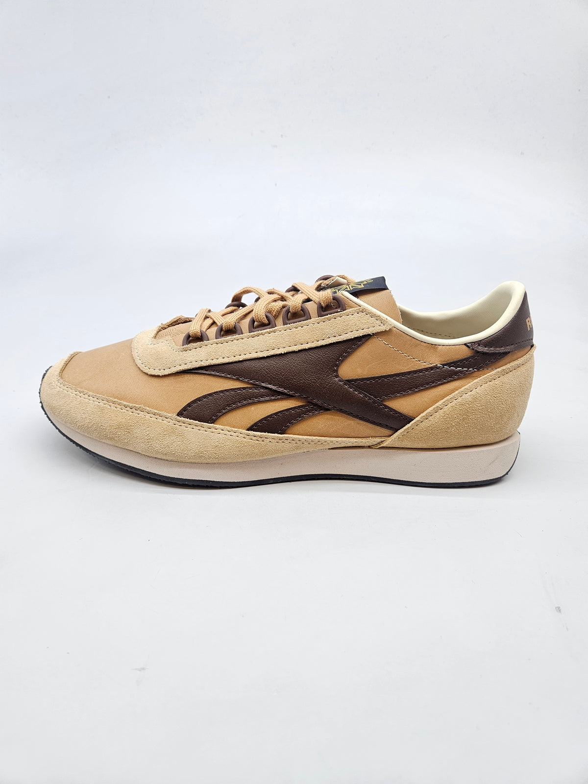 REEBOK NOVI ORIGINAL PATIKI BR 42