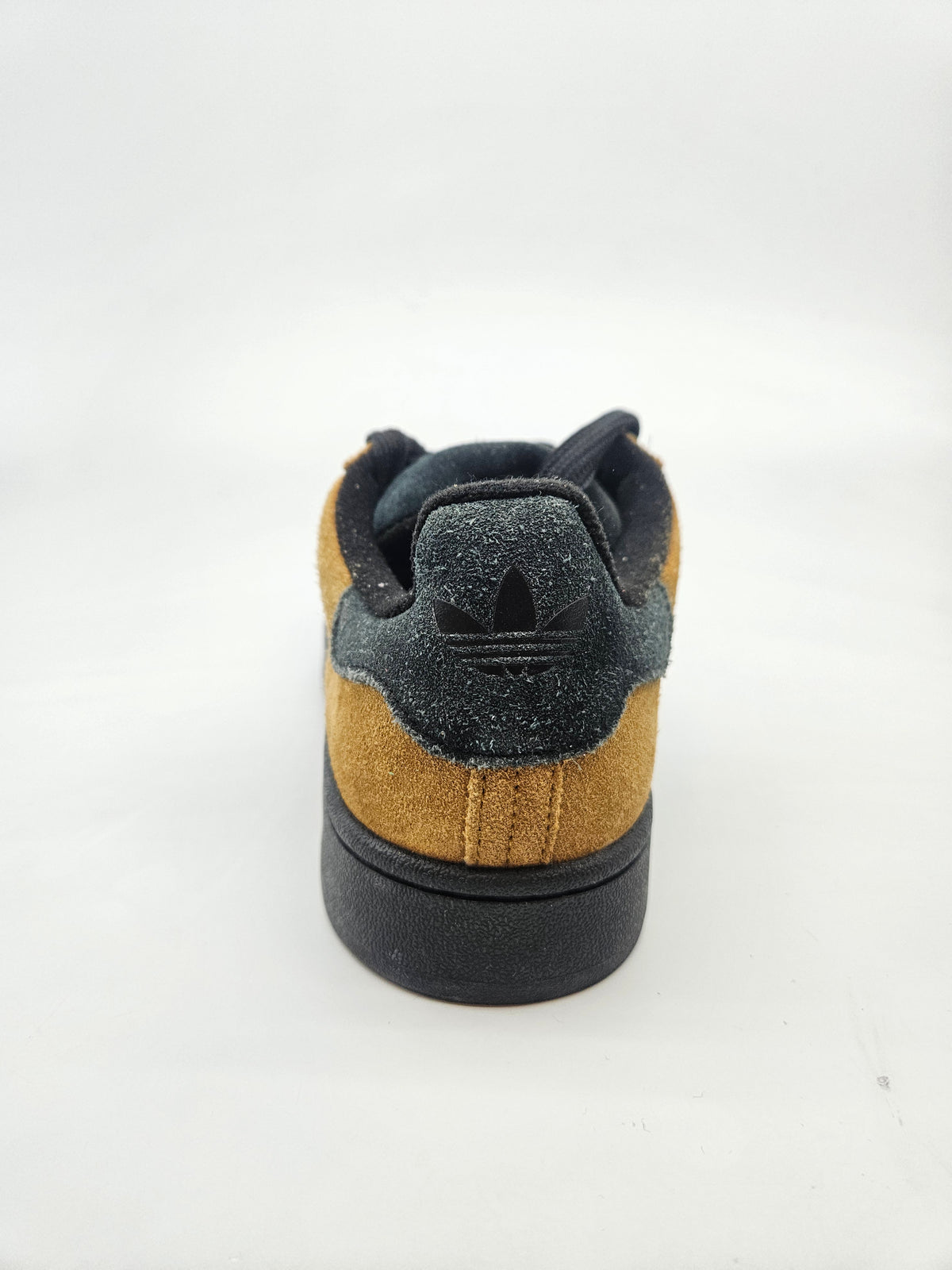ADIDAS NOVI ORIGINAL PATIKI BR 44.5