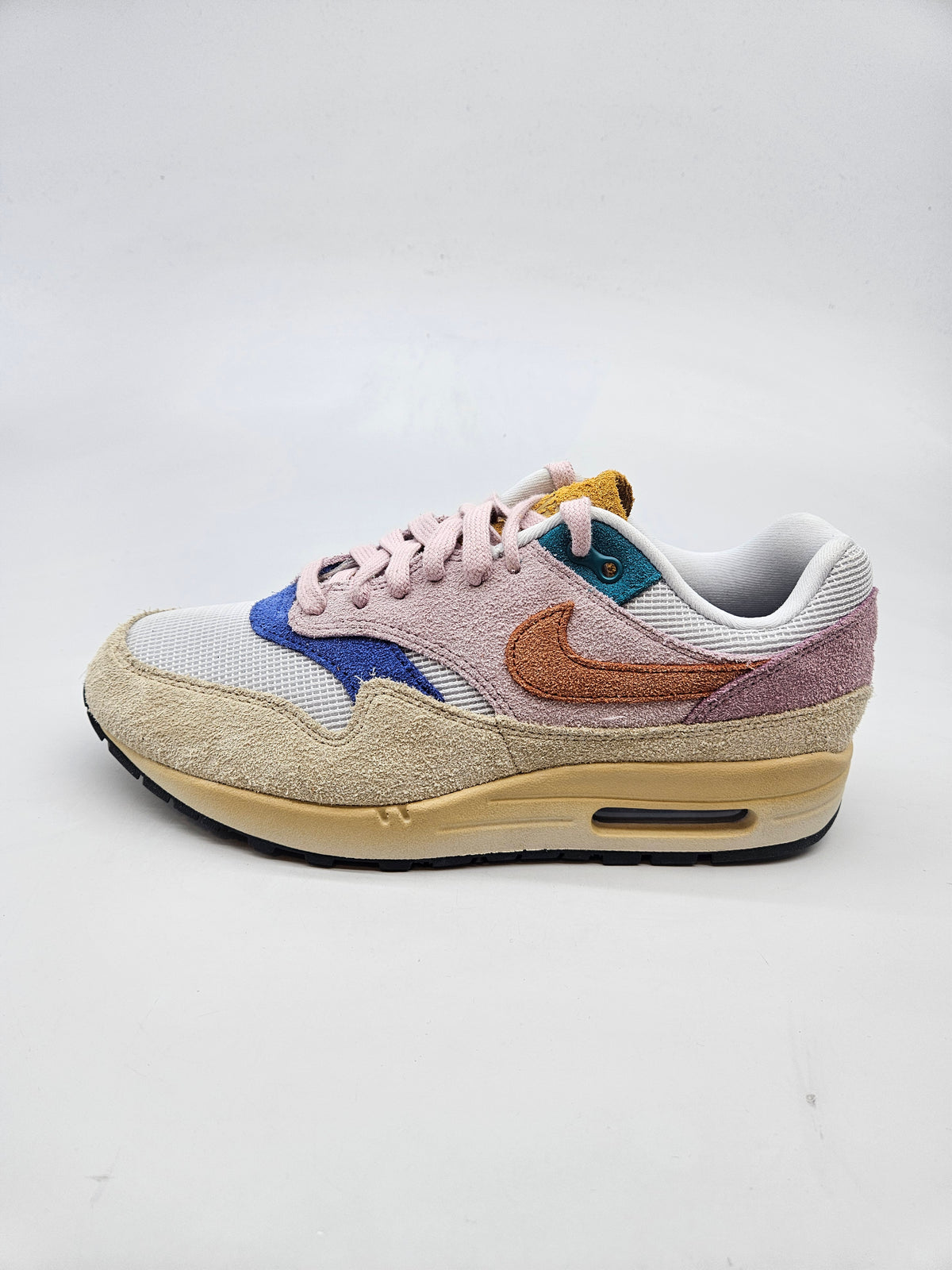 NIKE NOVI ORIGINAL PATIKI BR 40.5