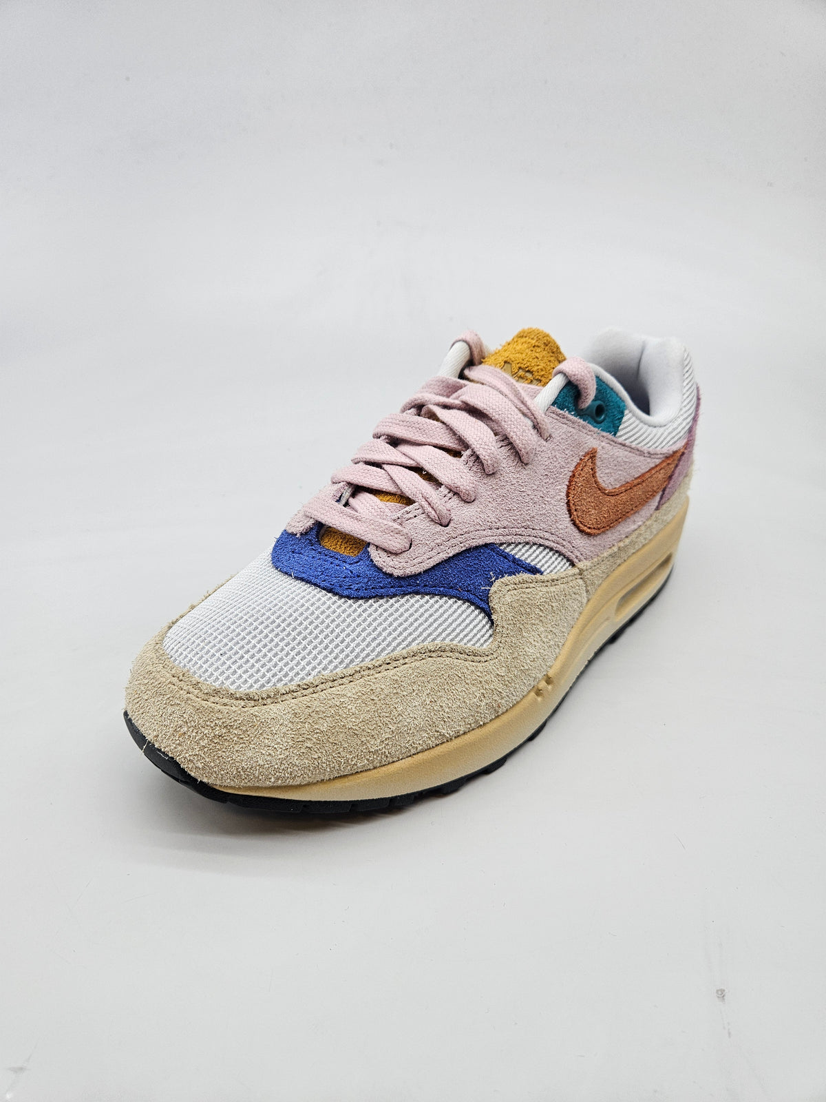 NIKE NOVI ORIGINAL PATIKI BR 40.5