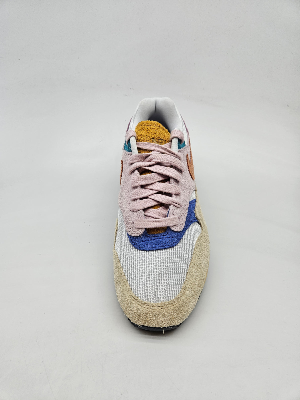 NIKE NOVI ORIGINAL PATIKI BR 40.5