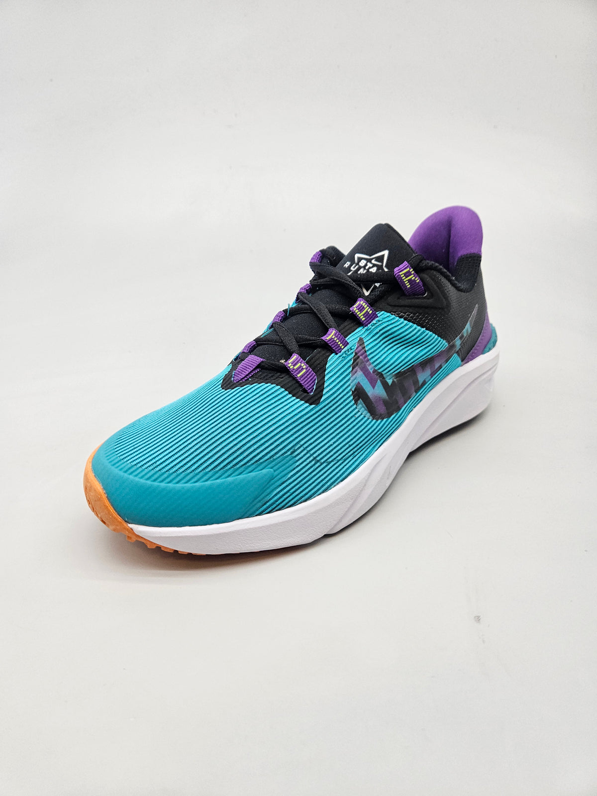 NIKE NOVI ORIGINAL PATIKI BR 38.5