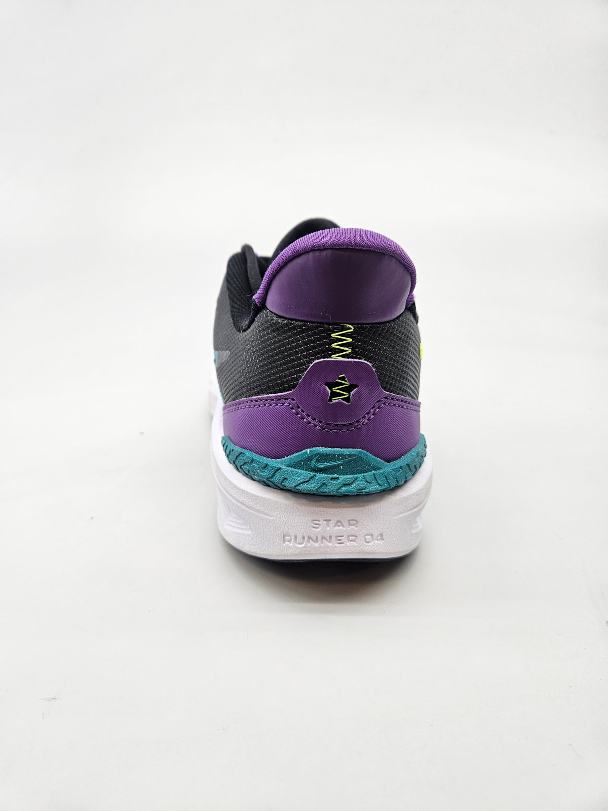 NIKE NOVI ORIGINAL PATIKI BR 38.5