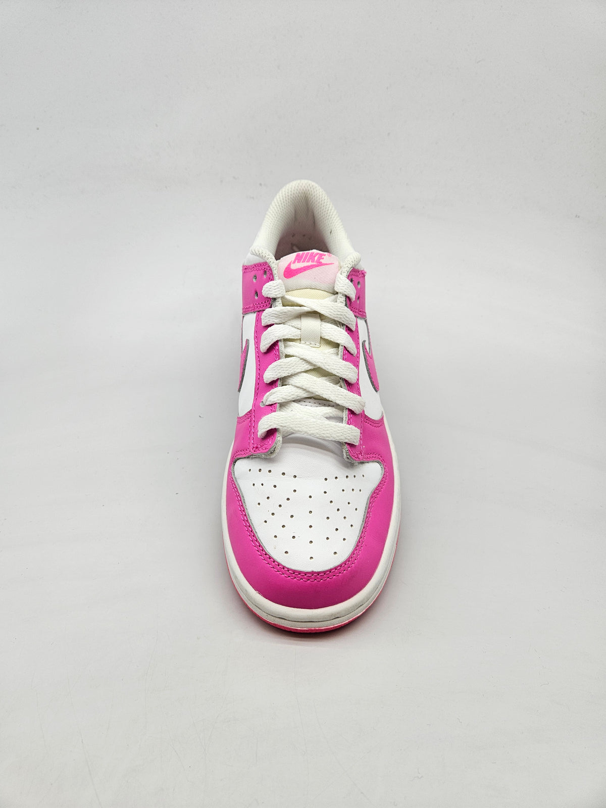 NIKE NOVI ORIGINAL PATIKI BR 38.5