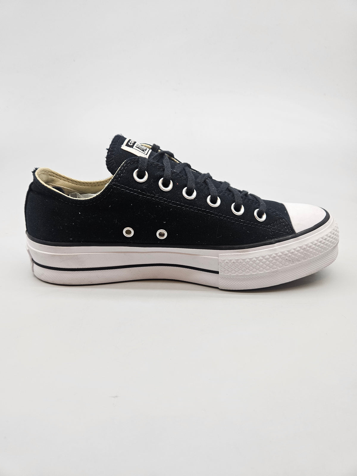 CONVERSE NOVI ORIGINAL PATIKI BR 40