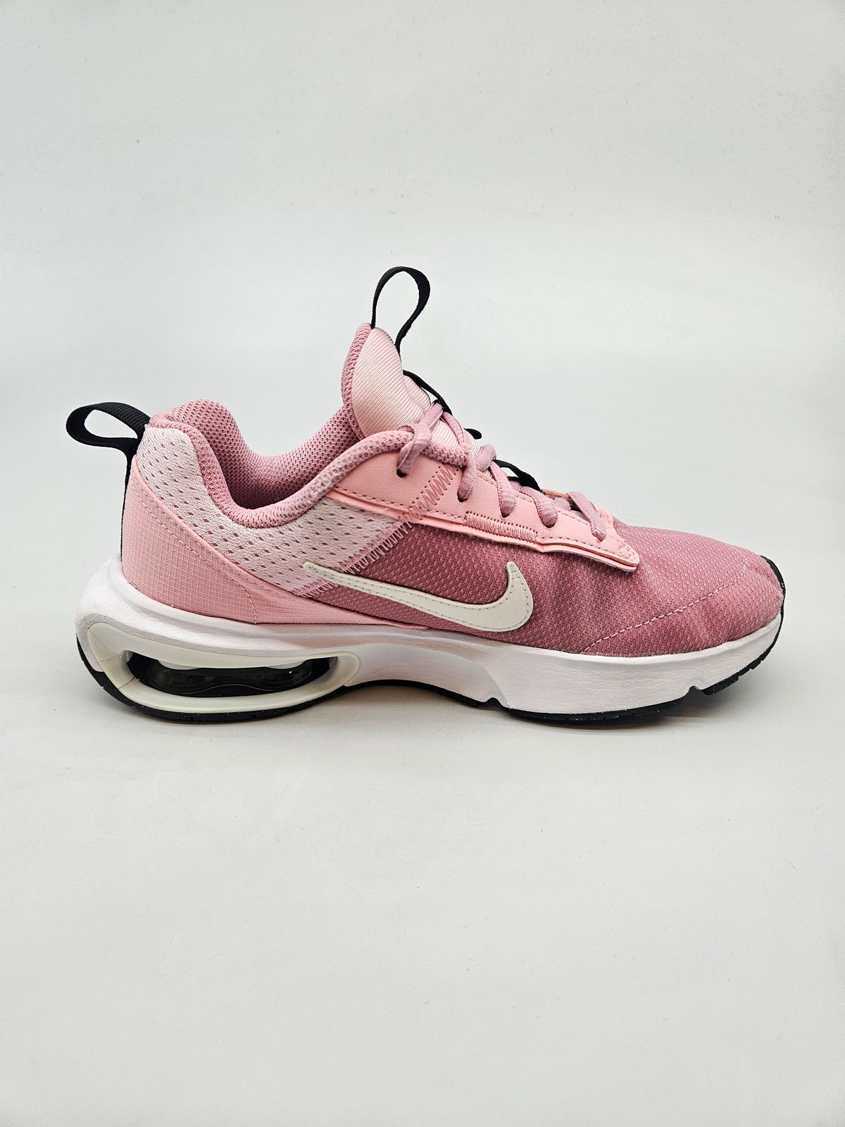 NIKE NOVI ORIGINAL PATIKI BR 36.5