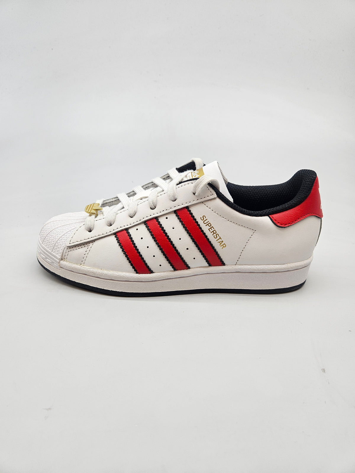 ADIDAS NOVI ORIGINAL PATIKI BR 36.5