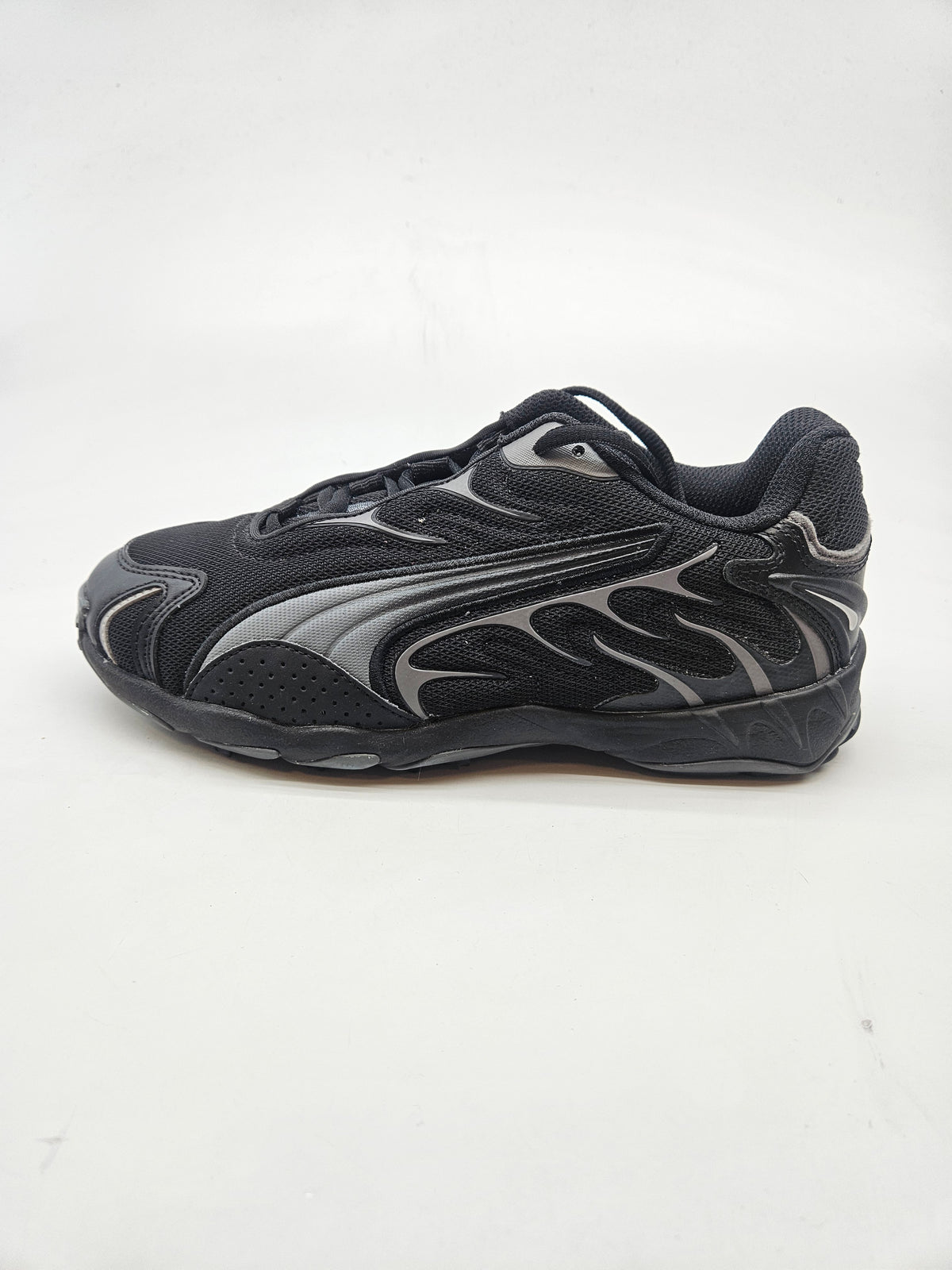 PUMA NOVI ORIGINAL PATIKI BR 37