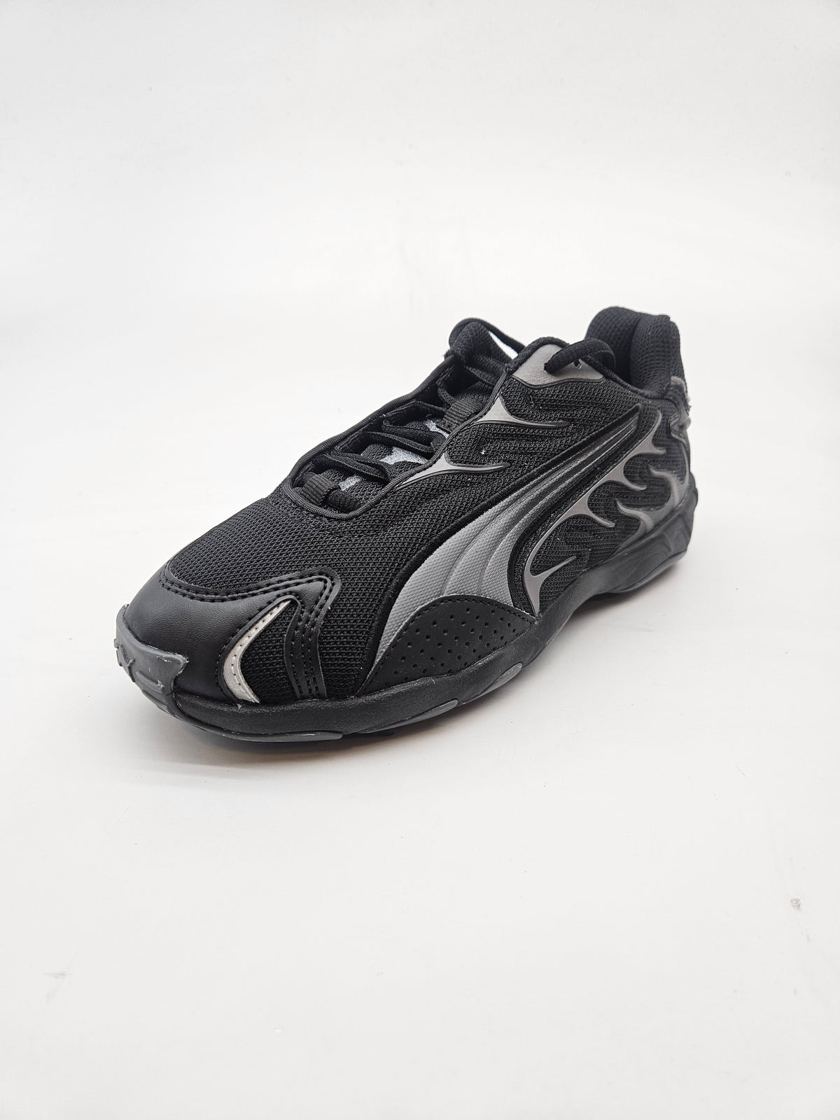 PUMA NOVI ORIGINAL PATIKI BR 37