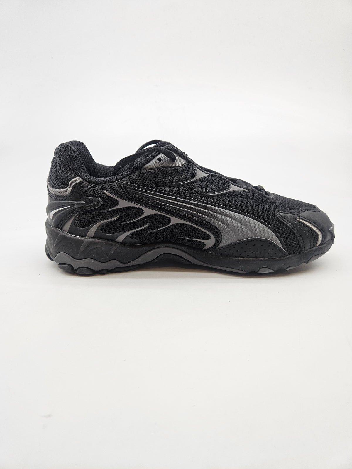 PUMA NOVI ORIGINAL PATIKI BR 37
