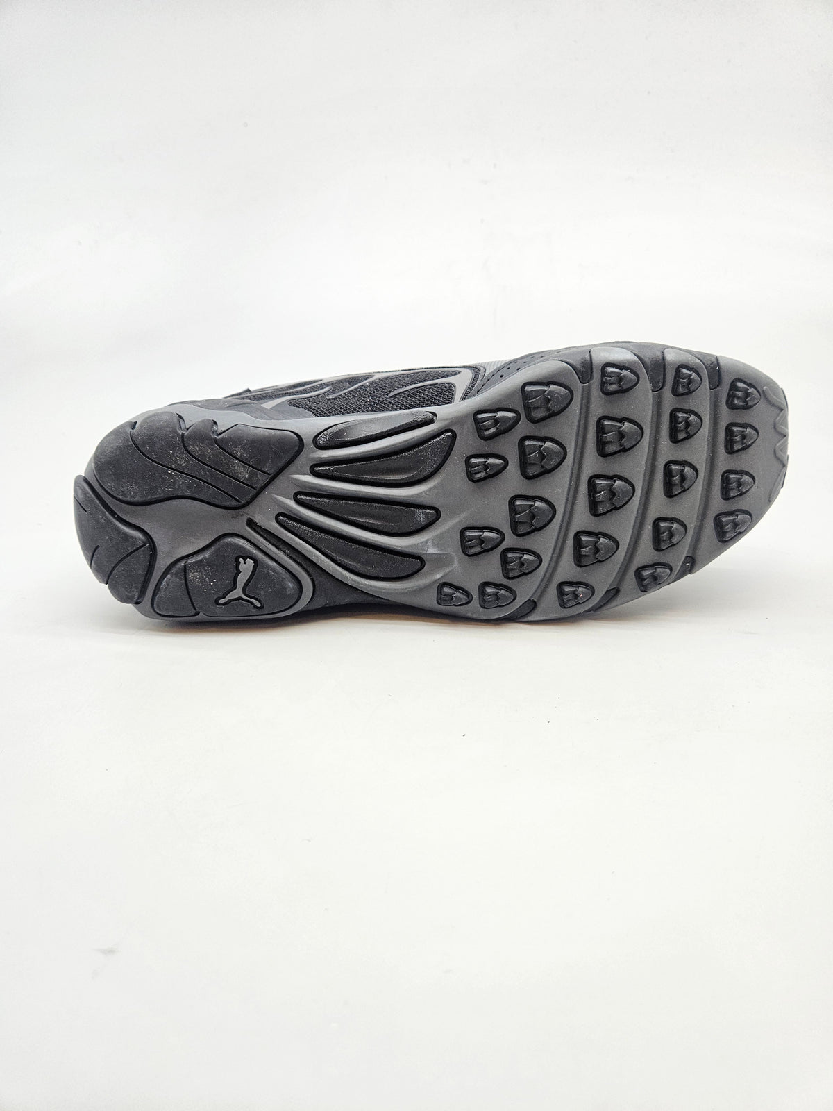 PUMA NOVI ORIGINAL PATIKI BR 37