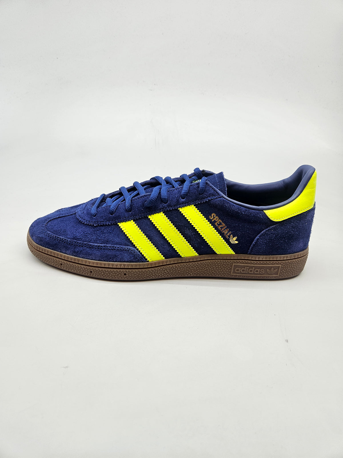 ADIDAS NOVI ORIGINAL PATIKI BR 45
