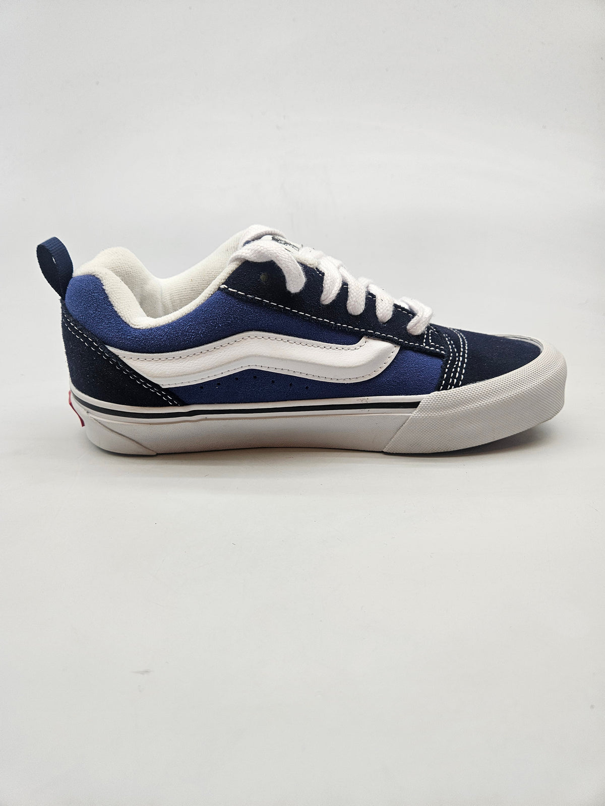 VANS NOVI ORIGINAL PATIKI BR 36.5