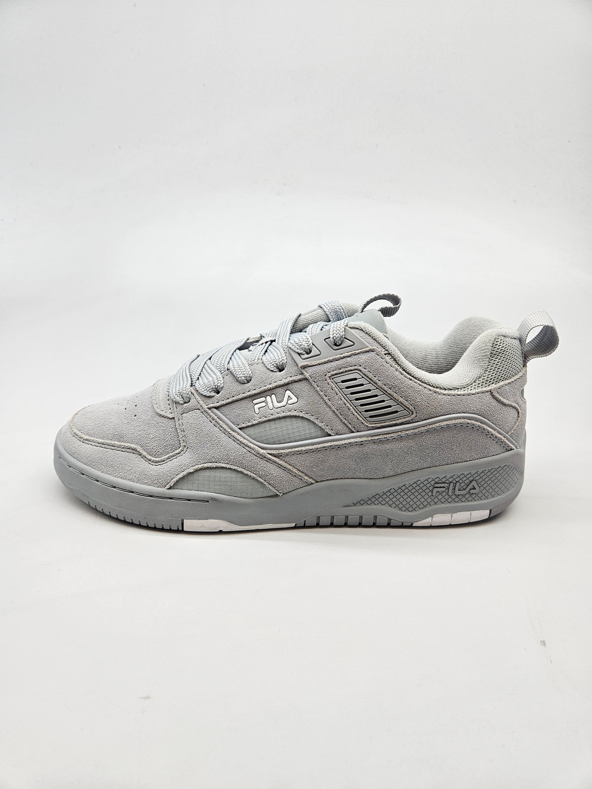 FILA NOVI ORIGINAL PATIKI BR 41